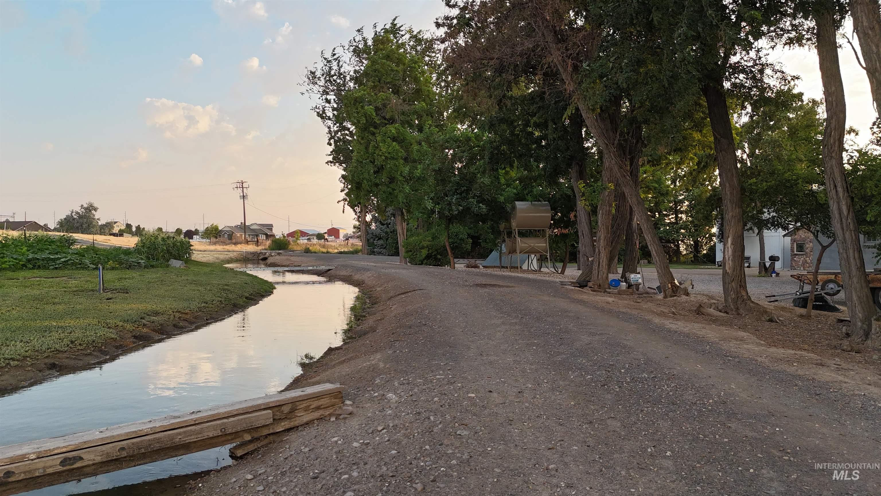 6712 Stage Coach Rd, Nampa, Idaho 83686, 4 Bedrooms, 2 Bathrooms, Farm & Ranch For Sale, Price $1,675,000,MLS 98997243