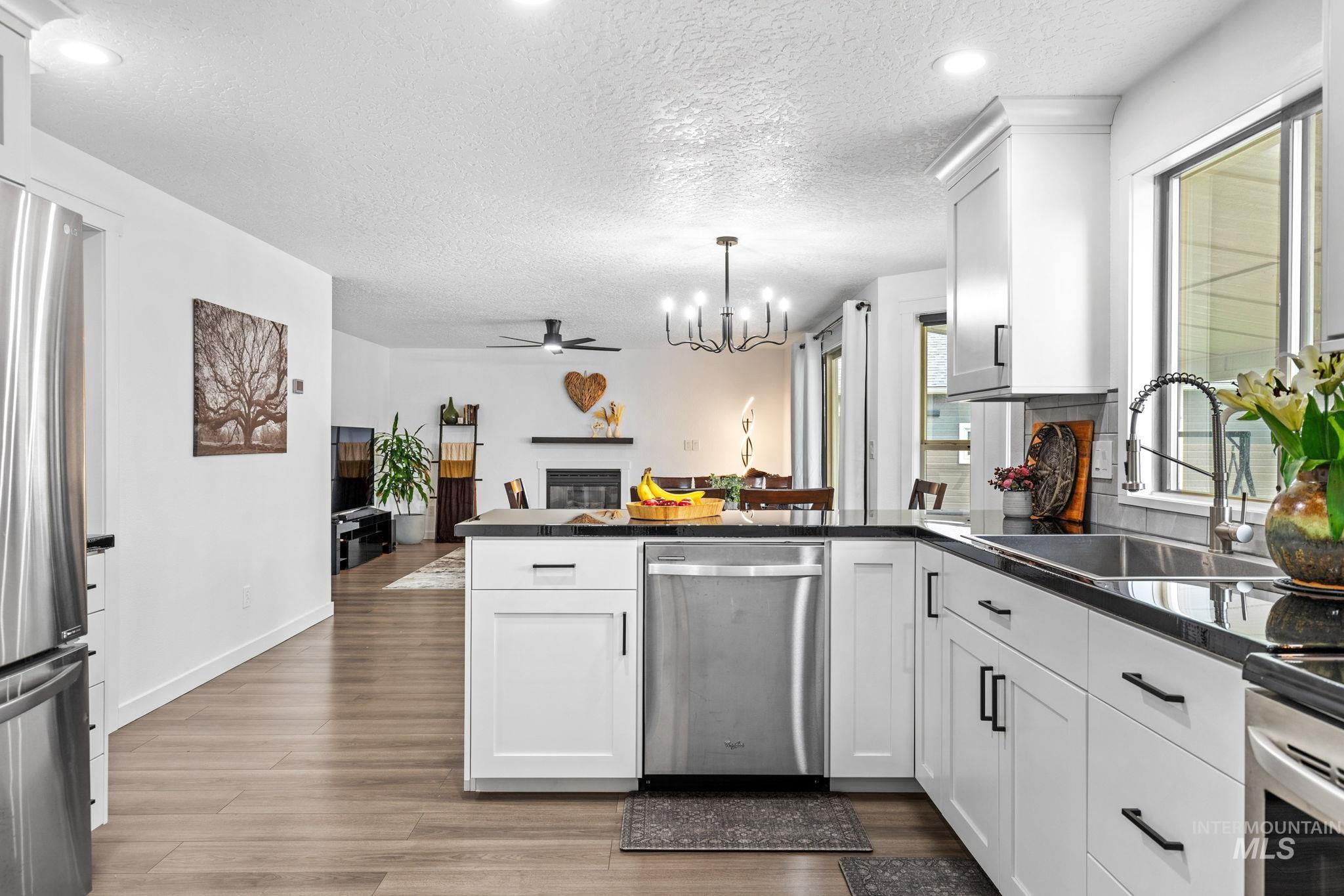 628 Norwood, Nampa, Idaho 83651, 3 Bedrooms, 2.5 Bathrooms, Residential For Sale, Price $560,000, 98997244