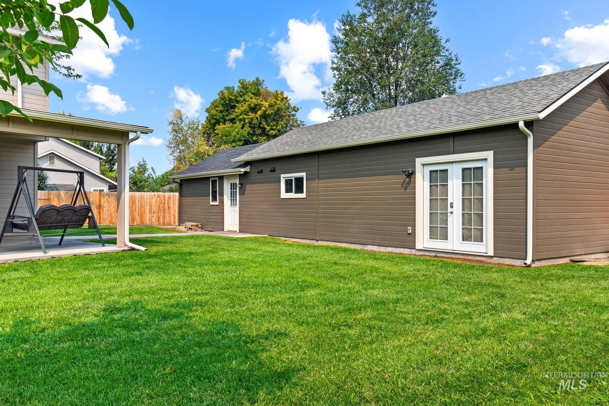 628 Norwood, Nampa, Idaho 83651, 3 Bedrooms, 2.5 Bathrooms, Residential For Sale, Price $560,000, 98997244