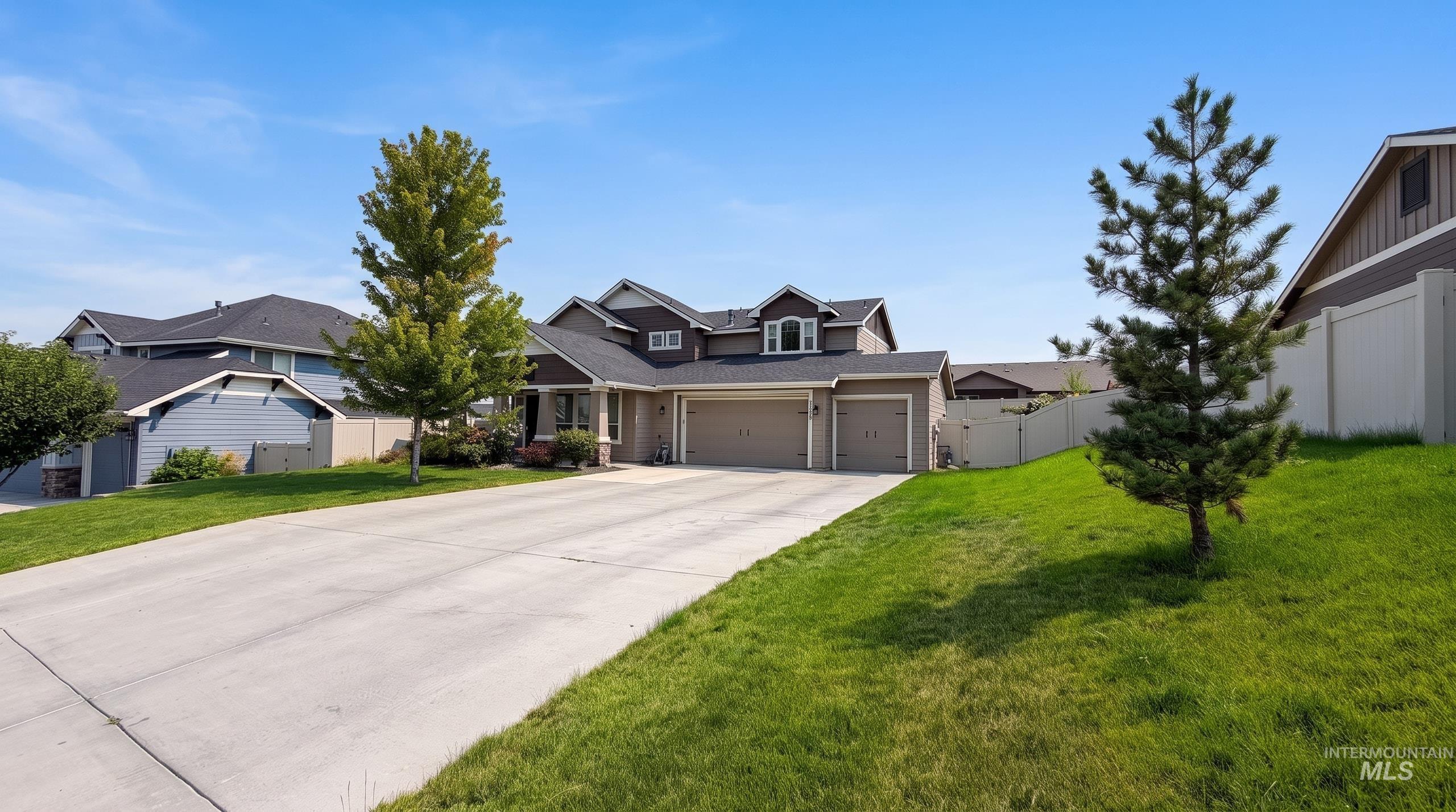 11127 W Troyer Dr, Nampa, Idaho 83686, 5 Bedrooms, 3 Bathrooms, Residential For Sale, Price $575,000,MLS 98997246