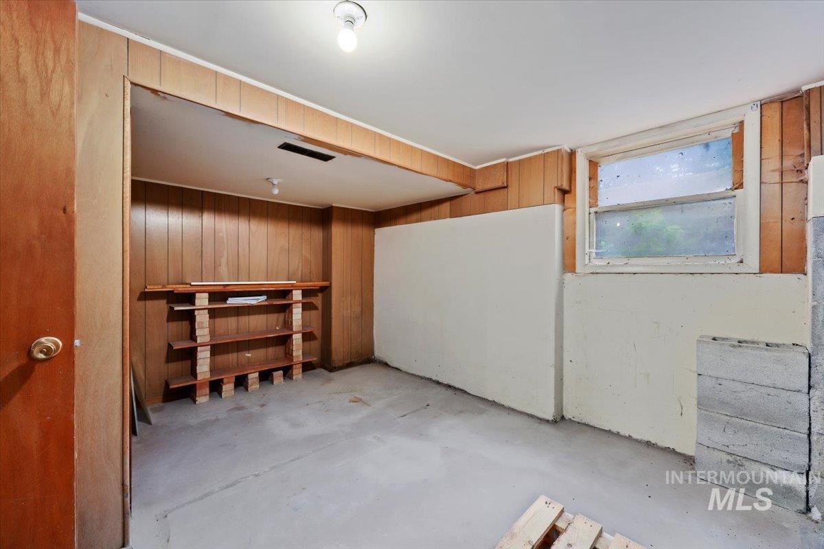 3395 N 3400, Kimberly, Idaho 83341, 3 Bedrooms, 2 Bathrooms, Residential For Sale, Price $585,000, 98997248