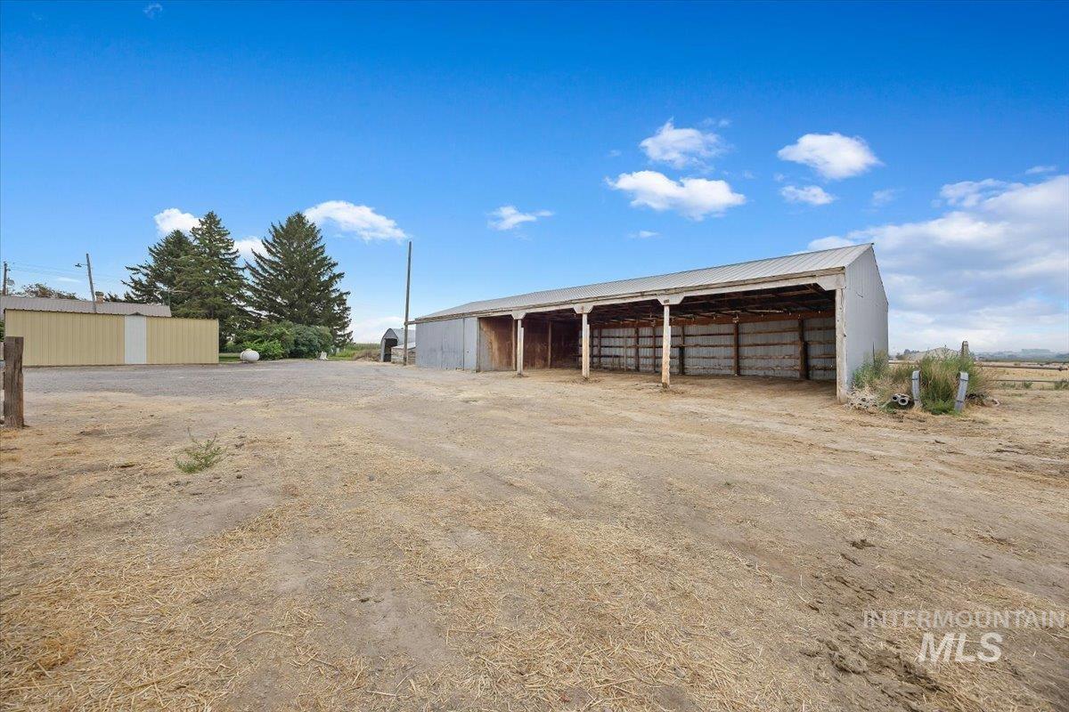 3395 N 3400, Kimberly, Idaho 83341, 3 Bedrooms, 2 Bathrooms, Residential For Sale, Price $585,000, 98997248