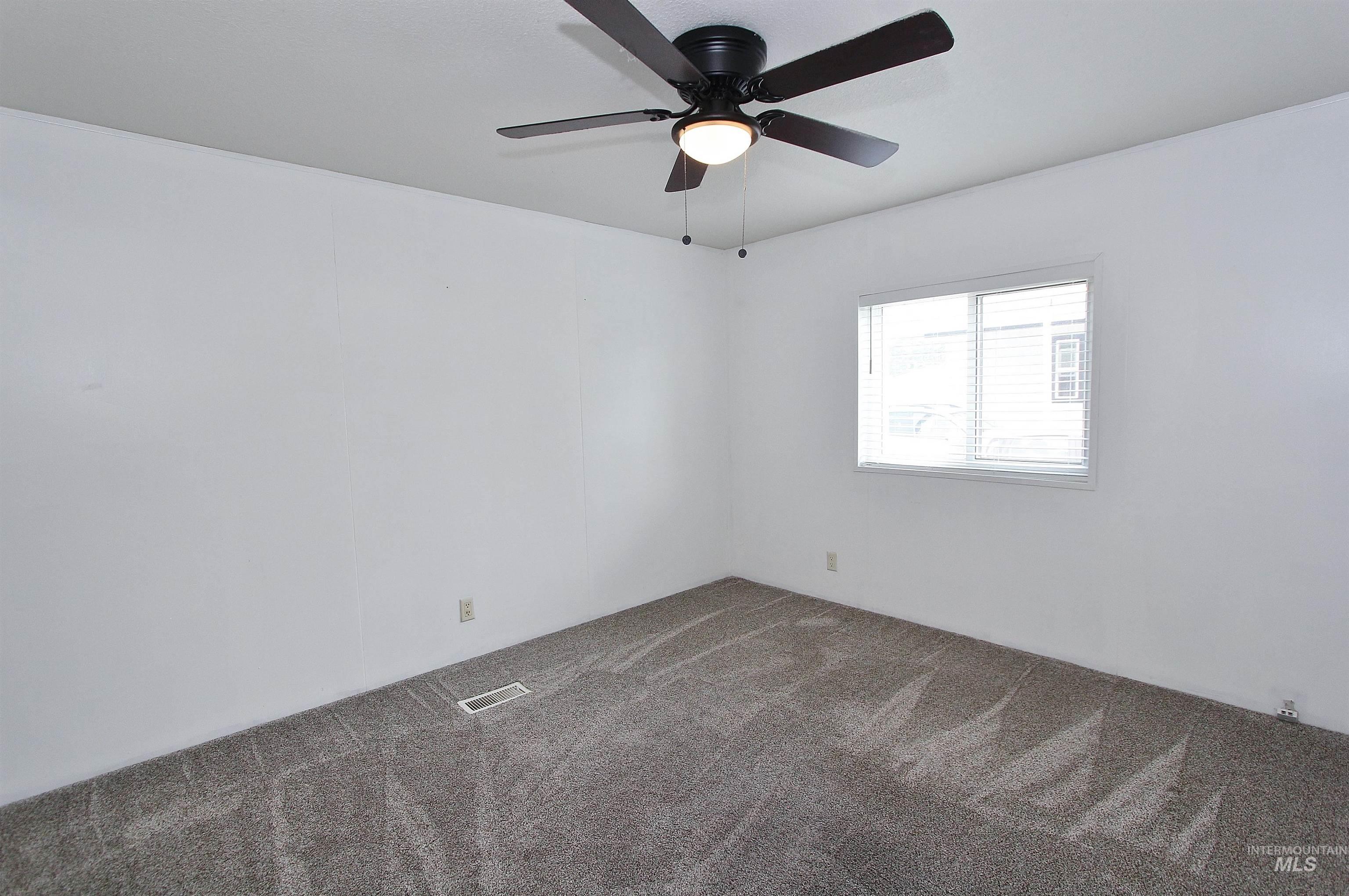 5153 W Cody Ln., Garden City, Idaho 83714, 3 Bedrooms, 2 Bathrooms, Residential For Sale, Price $219,900, 98997251