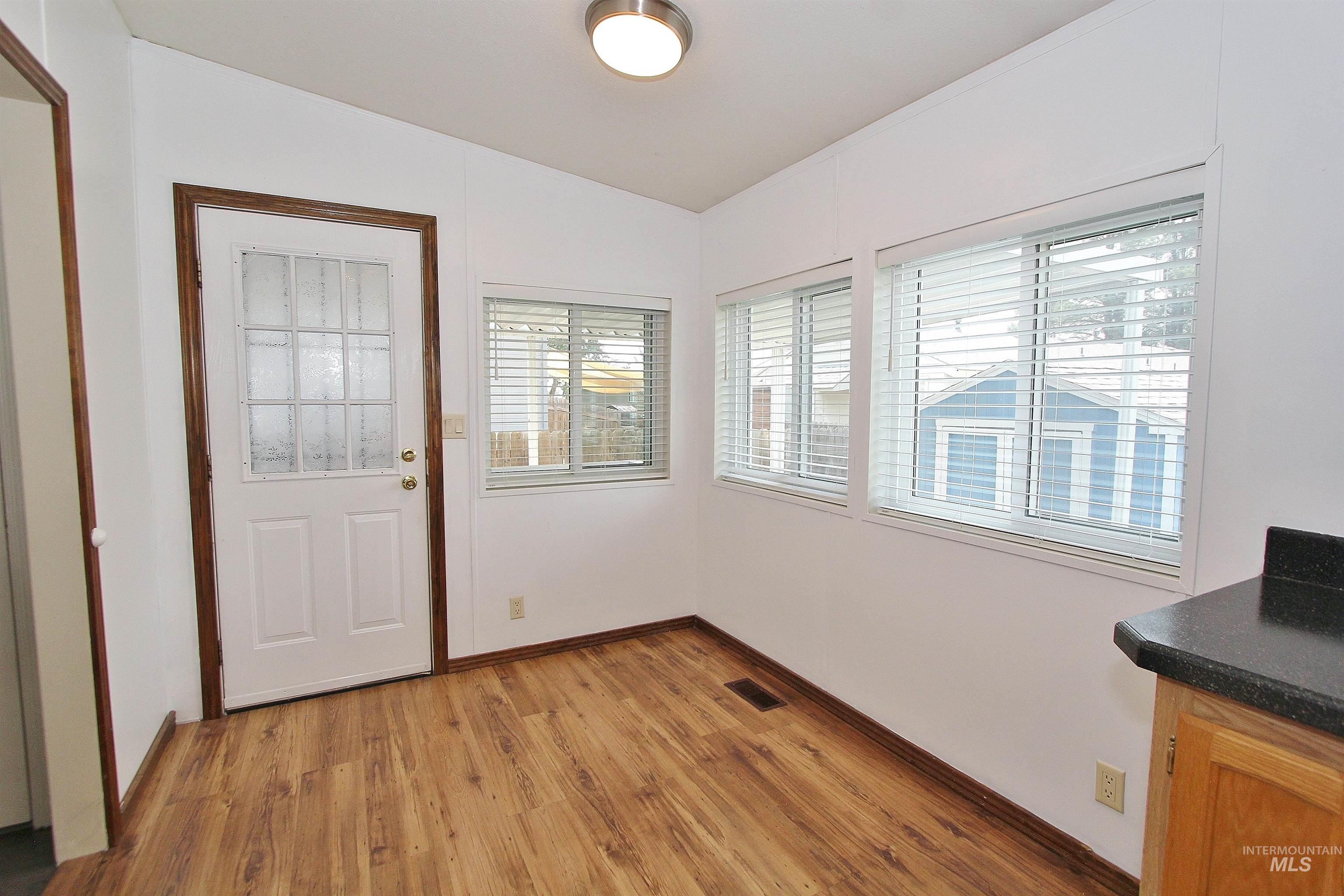 5153 W Cody Ln., Garden City, Idaho 83714, 3 Bedrooms, 2 Bathrooms, Residential For Sale, Price $219,900, 98997251