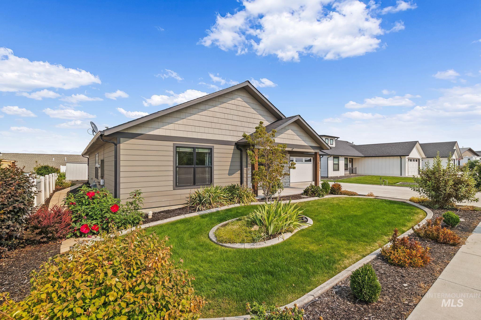 3215 Parkridge Way, Lewiston, Idaho 83501, 3 Bedrooms, 2 Bathrooms, Residential For Sale, Price $530,000, 98997252