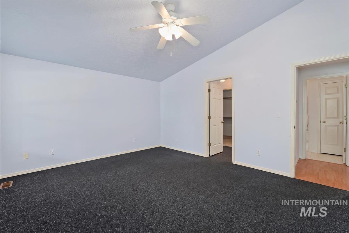 124 South Valley Dr, Nampa, Idaho 83686, 2 Bedrooms, 2 Bathrooms, Residential For Sale, Price $320,000, 98997253