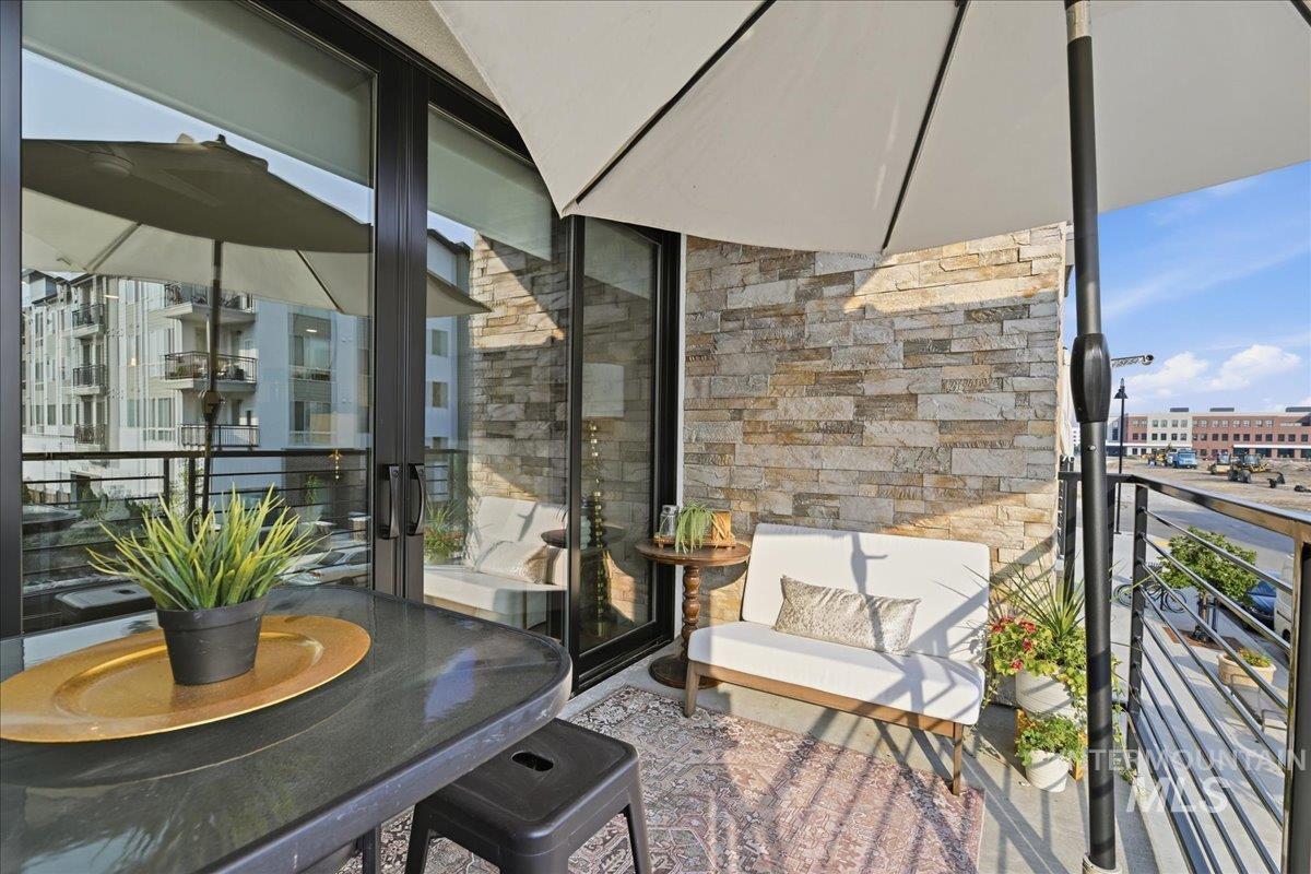 3928 E Haystack St, Boise, Idaho 83716, 1 Bedroom, 1 Bathroom, Residential For Sale, Price $399,900, 98997254