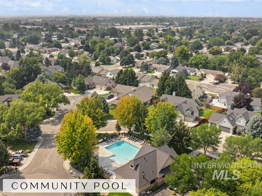 2266 N Hickory Way, Meridian, Idaho 83646, 4 Bedrooms, 3.5 Bathrooms, Residential For Sale, Price $650,000, 98997255