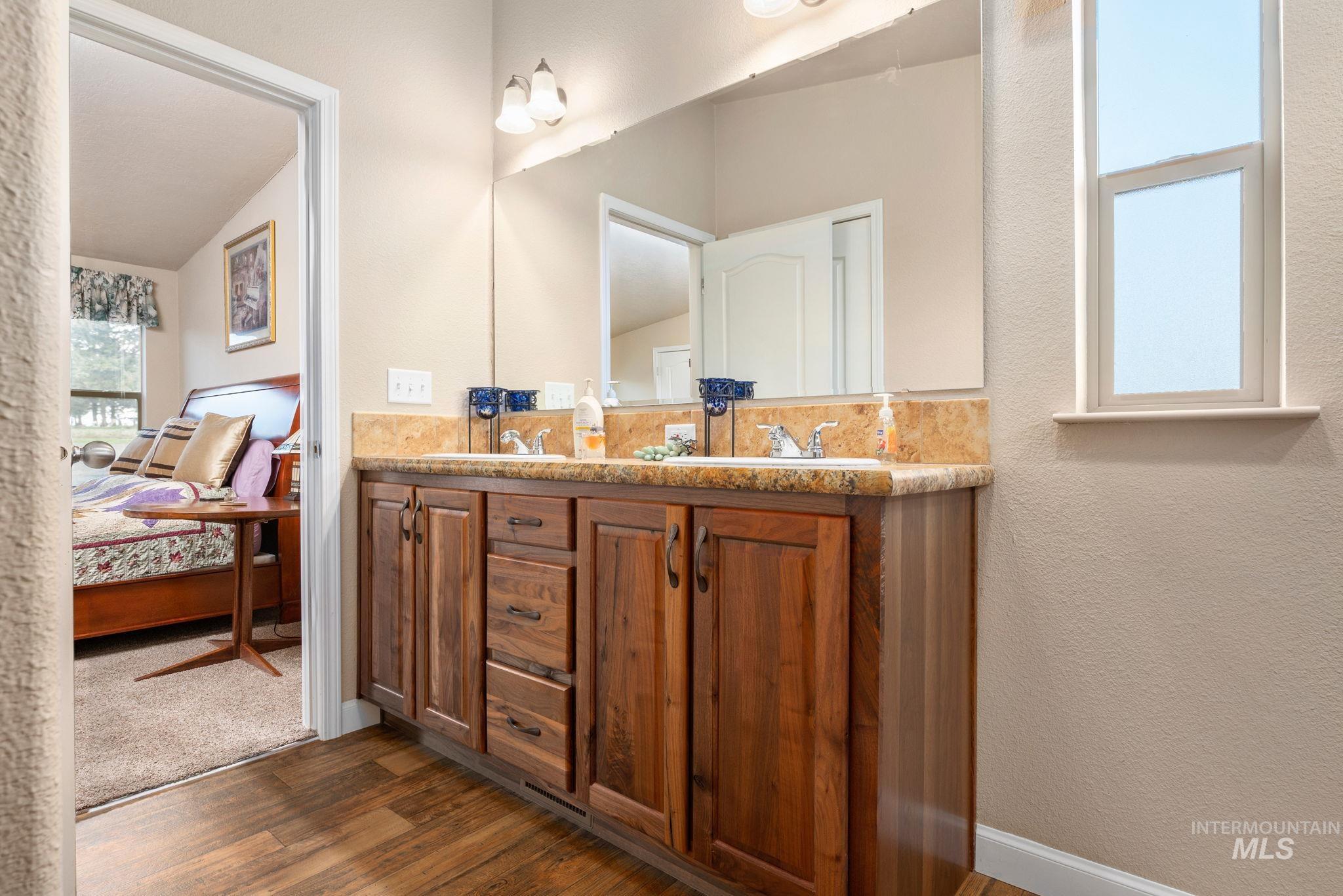 110 Seubert Heights Drive, CottonWood, Idaho 83522, 2 Bedrooms, 2 Bathrooms, Residential For Sale, Price $549,000, 98997256