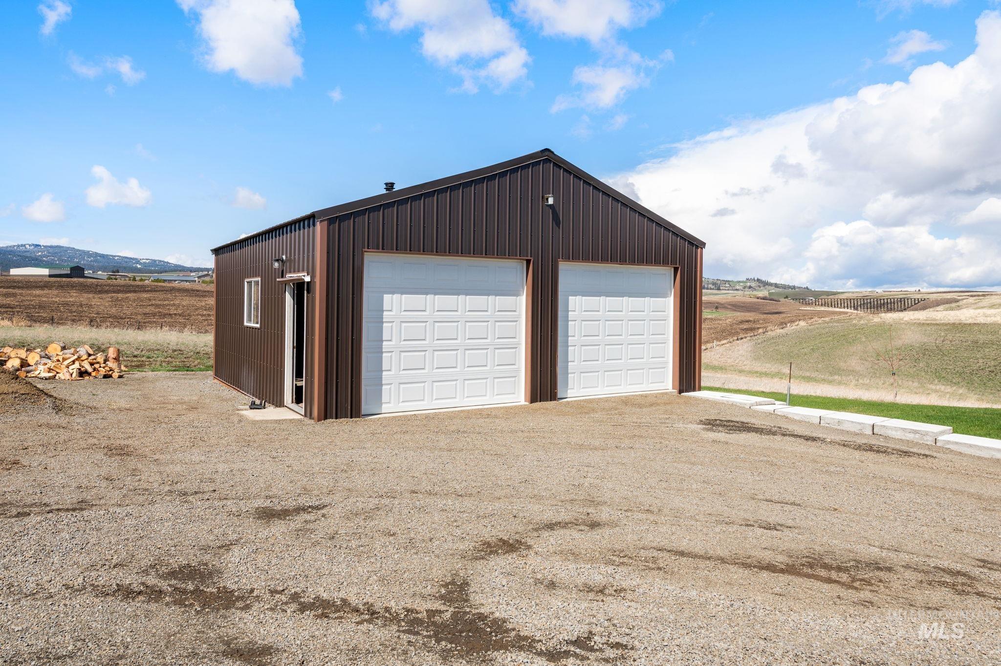 110 Seubert Heights Drive, CottonWood, Idaho 83522, 2 Bedrooms, 2 Bathrooms, Residential For Sale, Price $549,000, 98997256