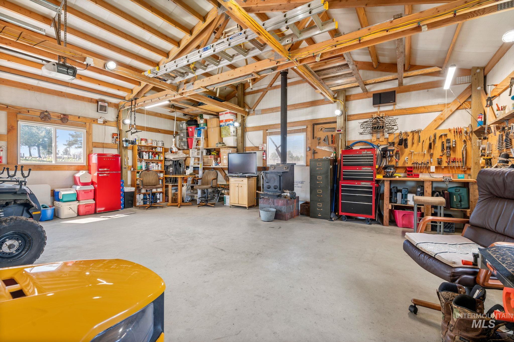 110 Seubert Heights Drive, CottonWood, Idaho 83522, 2 Bedrooms, 2 Bathrooms, Residential For Sale, Price $549,000, 98997256