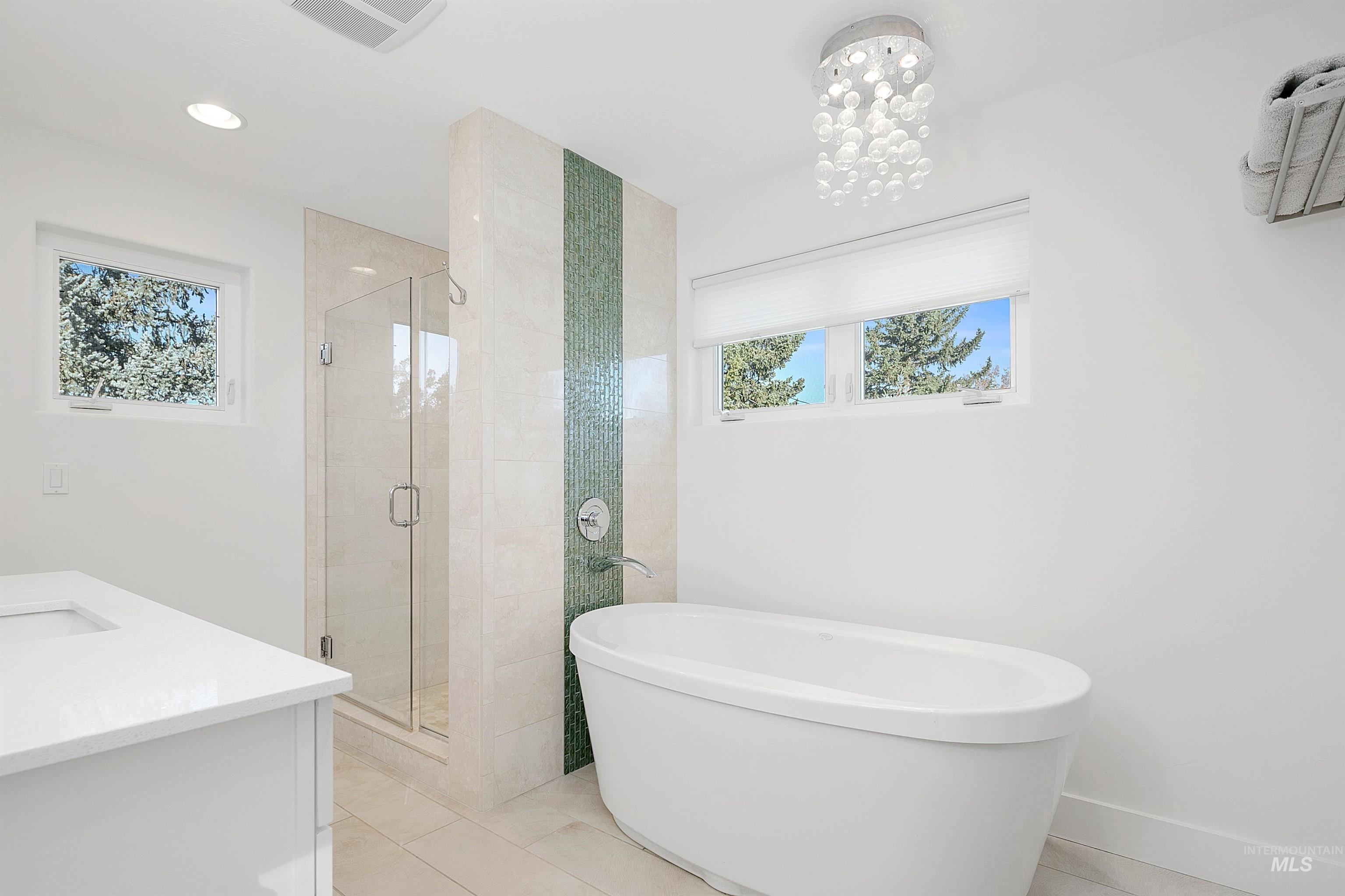 3401 W Plant Dr, Boise, Idaho 83703, 3 Bedrooms, 2 Bathrooms, Residential For Sale, Price $699,900, 98997257