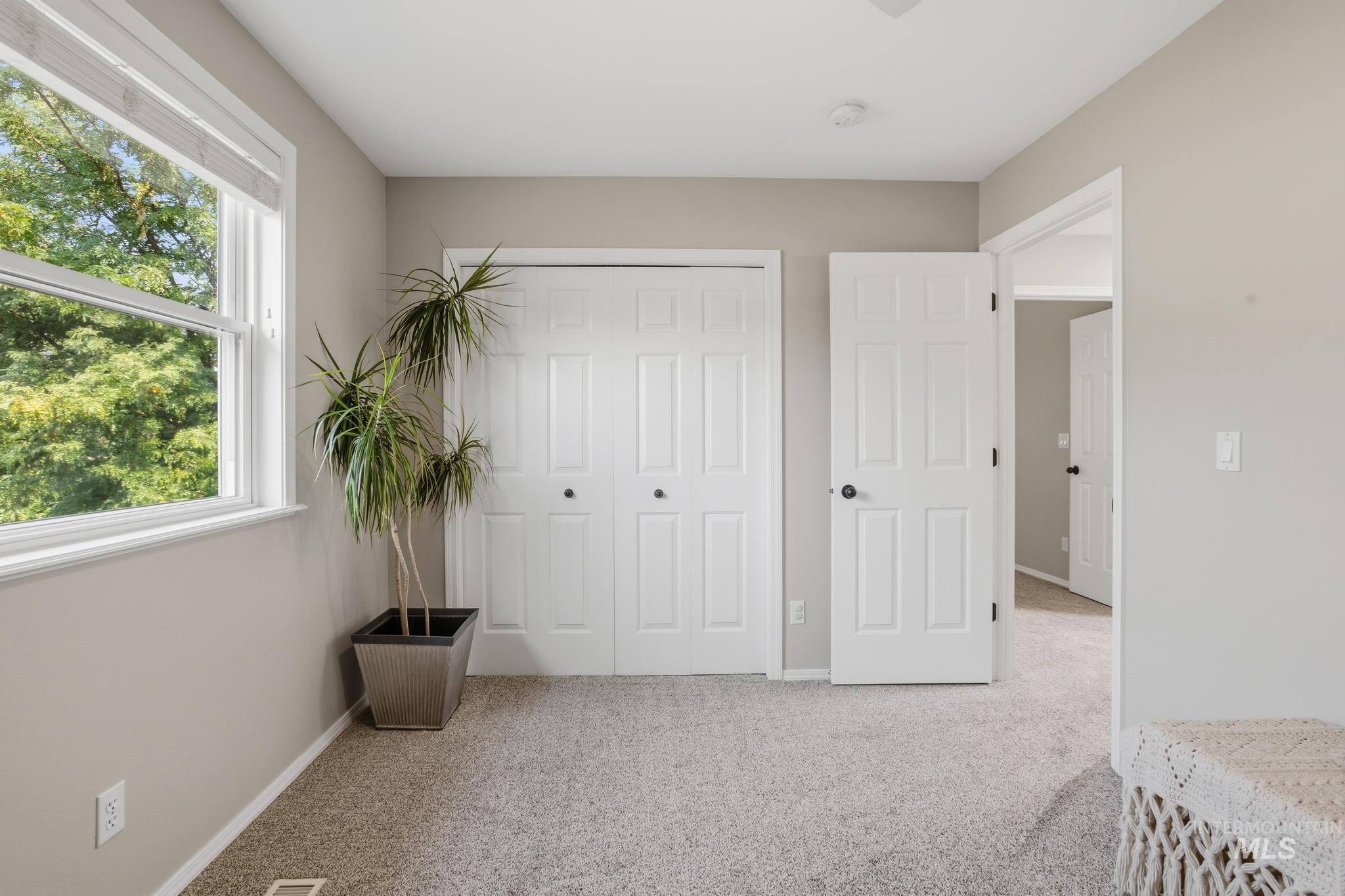 3112 W Mirage Ct, Meridian, Idaho 83646, 4 Bedrooms, 3 Bathrooms, Residential For Sale, Price $545,000, 98997258