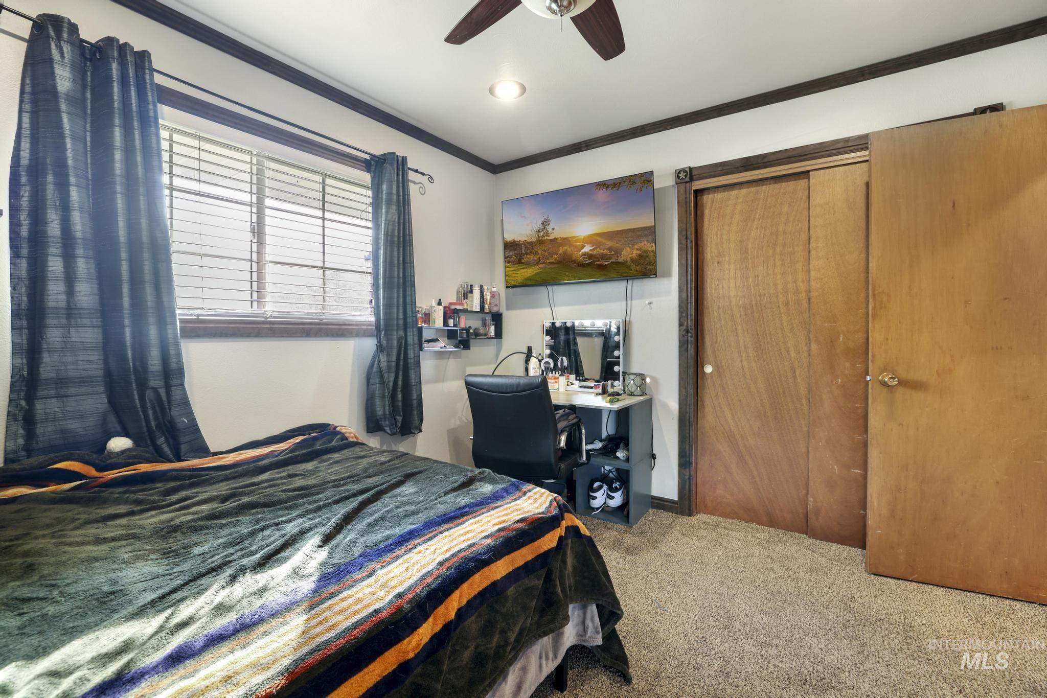 943 Del Mar Drive, Twin Falls, Idaho 83301, 3 Bedrooms, 1.5 Bathrooms, Residential For Sale, Price $299,900, 98997259