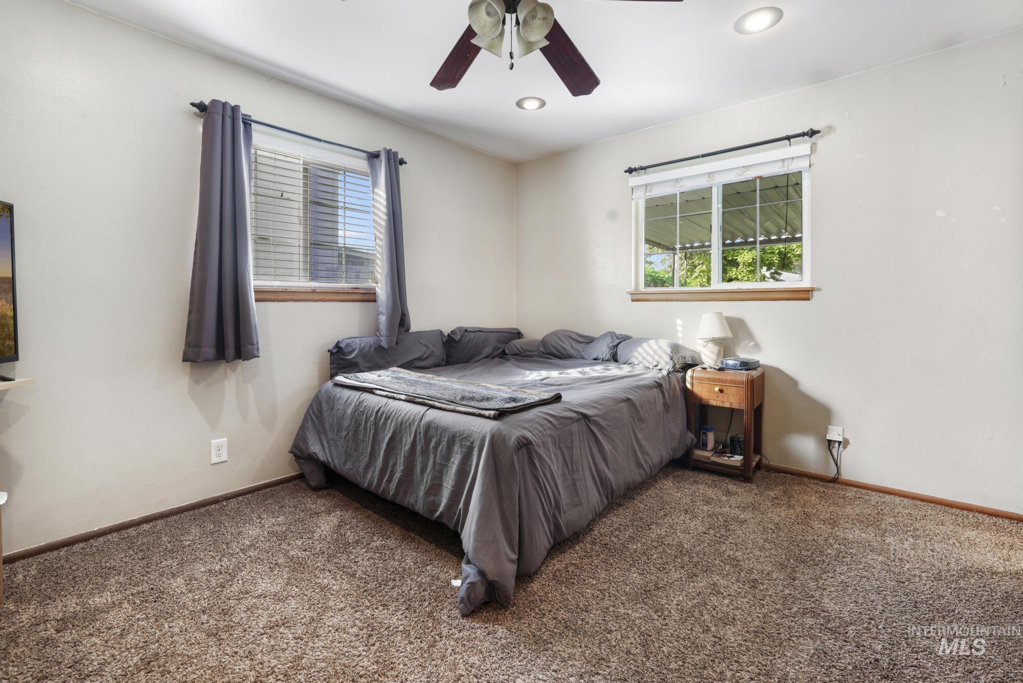 943 Del Mar Drive, Twin Falls, Idaho 83301, 3 Bedrooms, 1.5 Bathrooms, Residential For Sale, Price $299,900, 98997259