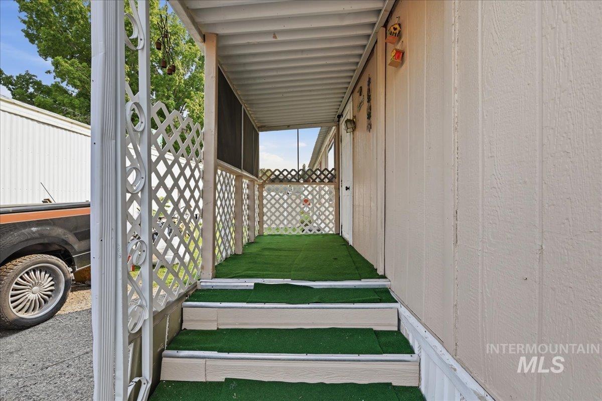5209 W Targee Street, Boise, Idaho 83705, 2 Bedrooms, 2 Bathrooms, Residential For Sale, Price $65,000, 98997260