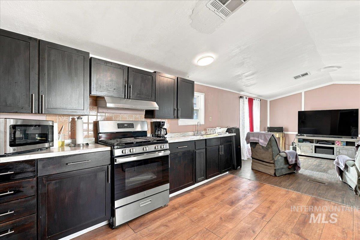 5209 W Targee Street, Boise, Idaho 83705, 2 Bedrooms, 2 Bathrooms, Residential For Sale, Price $65,000, 98997260