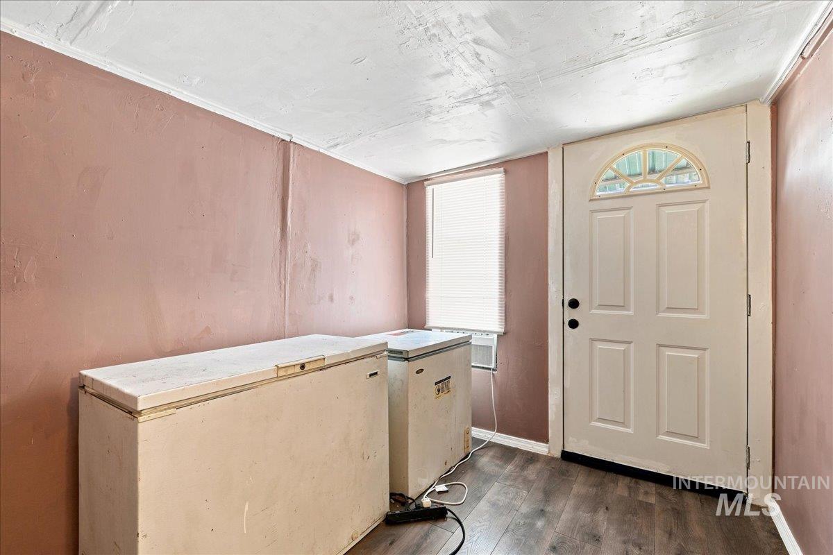 5209 W Targee Street, Boise, Idaho 83705, 2 Bedrooms, 2 Bathrooms, Residential For Sale, Price $65,000, 98997260