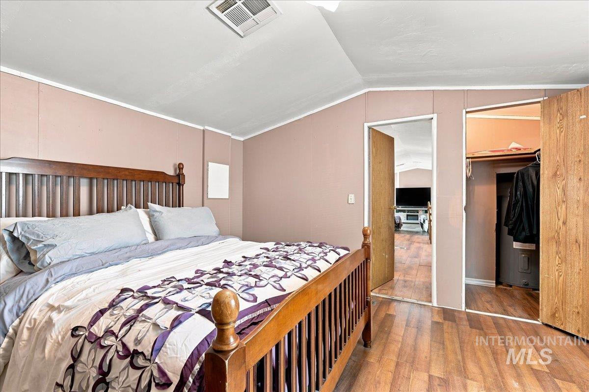 5209 W Targee Street, Boise, Idaho 83705, 2 Bedrooms, 2 Bathrooms, Residential For Sale, Price $65,000, 98997260