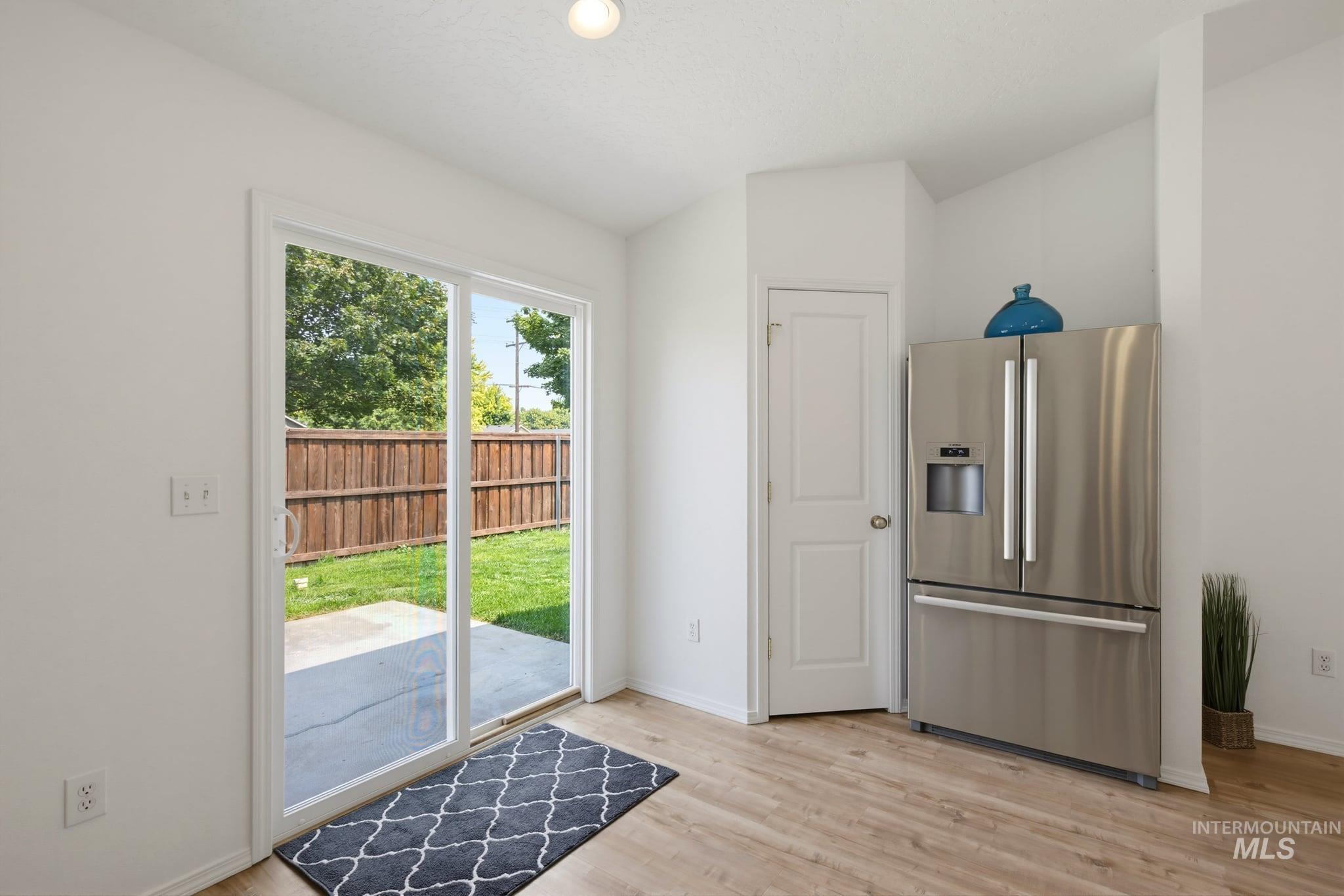 9654 W Weir Hollis Drive, Boise, Idaho 83709, 3 Bedrooms, 2 Bathrooms, Residential For Sale, Price $389,900, 98997263