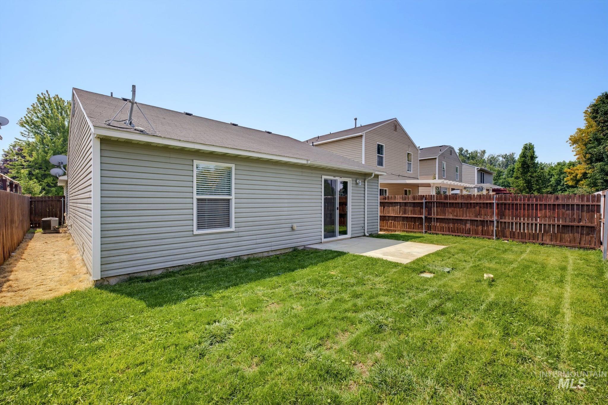 9654 W Weir Hollis Drive, Boise, Idaho 83709, 3 Bedrooms, 2 Bathrooms, Residential For Sale, Price $389,900, 98997263