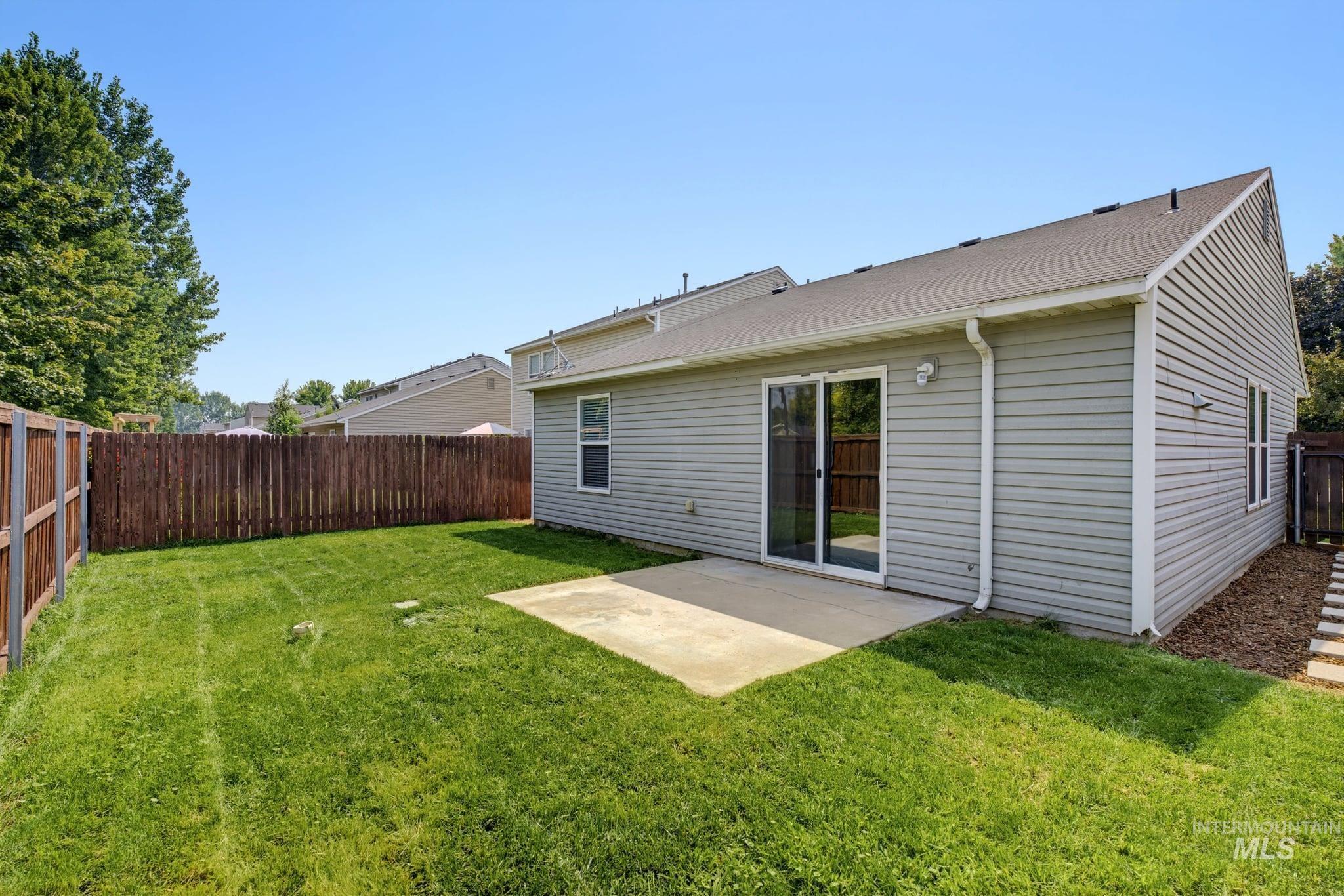 9654 W Weir Hollis Drive, Boise, Idaho 83709, 3 Bedrooms, 2 Bathrooms, Residential For Sale, Price $389,900, 98997263