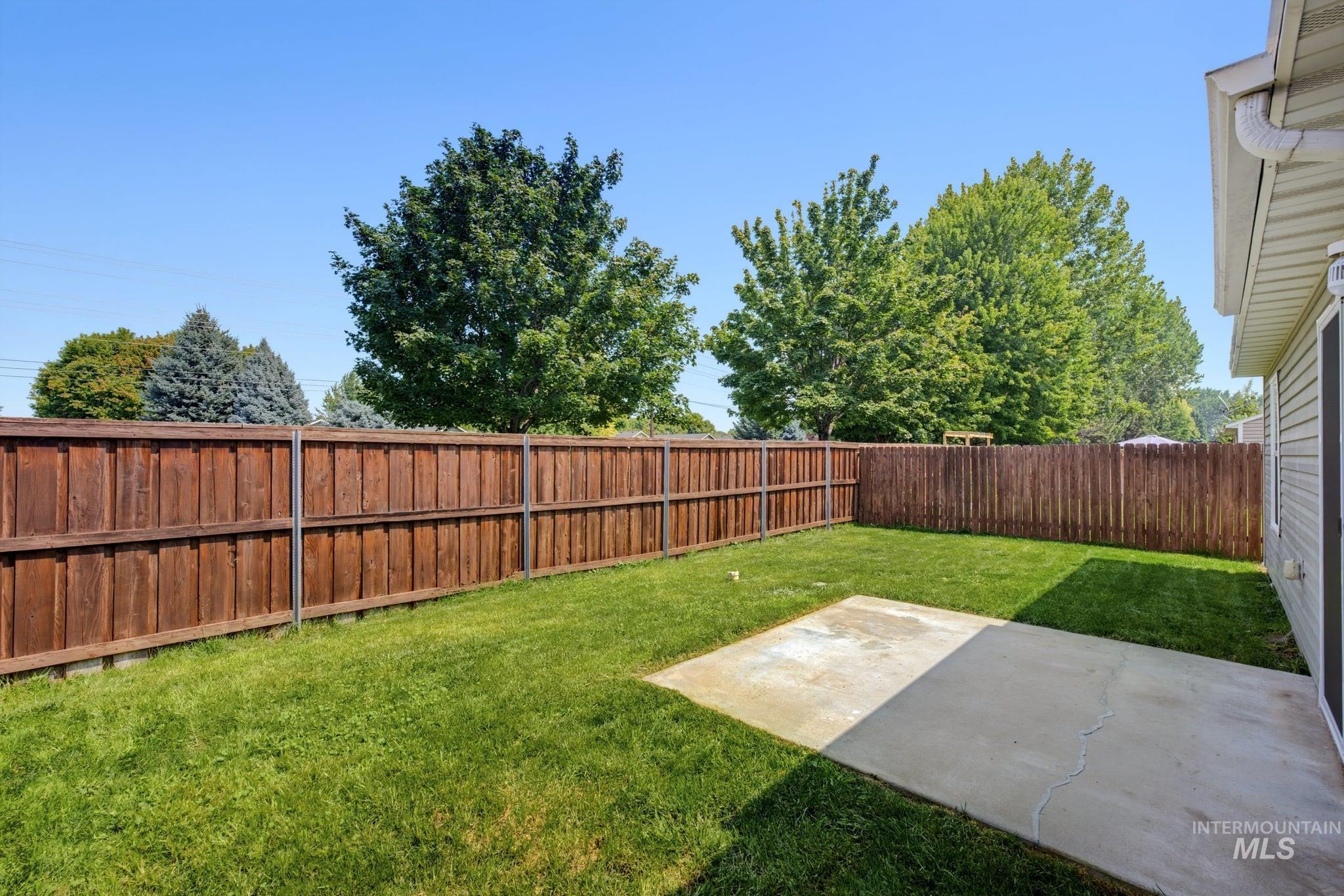 9654 W Weir Hollis Drive, Boise, Idaho 83709, 3 Bedrooms, 2 Bathrooms, Residential For Sale, Price $389,900, 98997263