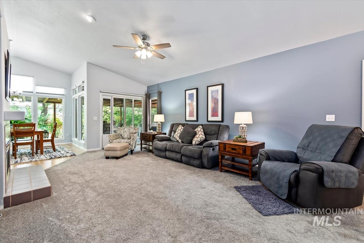 1860 N Aronmink Way, Meridian, Idaho 83646, 3 Bedrooms, 2 Bathrooms, Residential For Sale, Price $559,900, 98997264