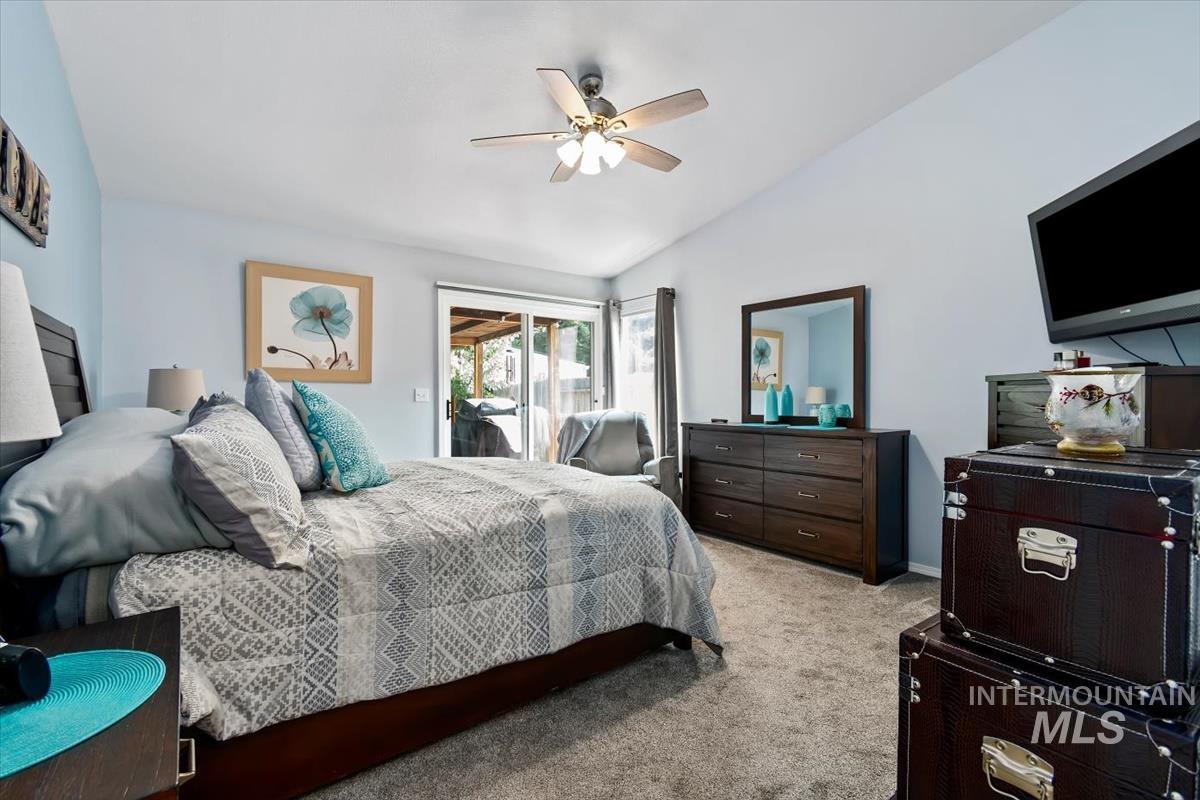 1860 N Aronmink Way, Meridian, Idaho 83646, 3 Bedrooms, 2 Bathrooms, Residential For Sale, Price $559,900, 98997264