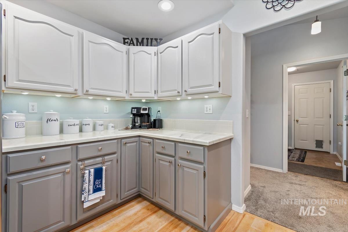 1860 N Aronmink Way, Meridian, Idaho 83646, 3 Bedrooms, 2 Bathrooms, Residential For Sale, Price $559,900, 98997264