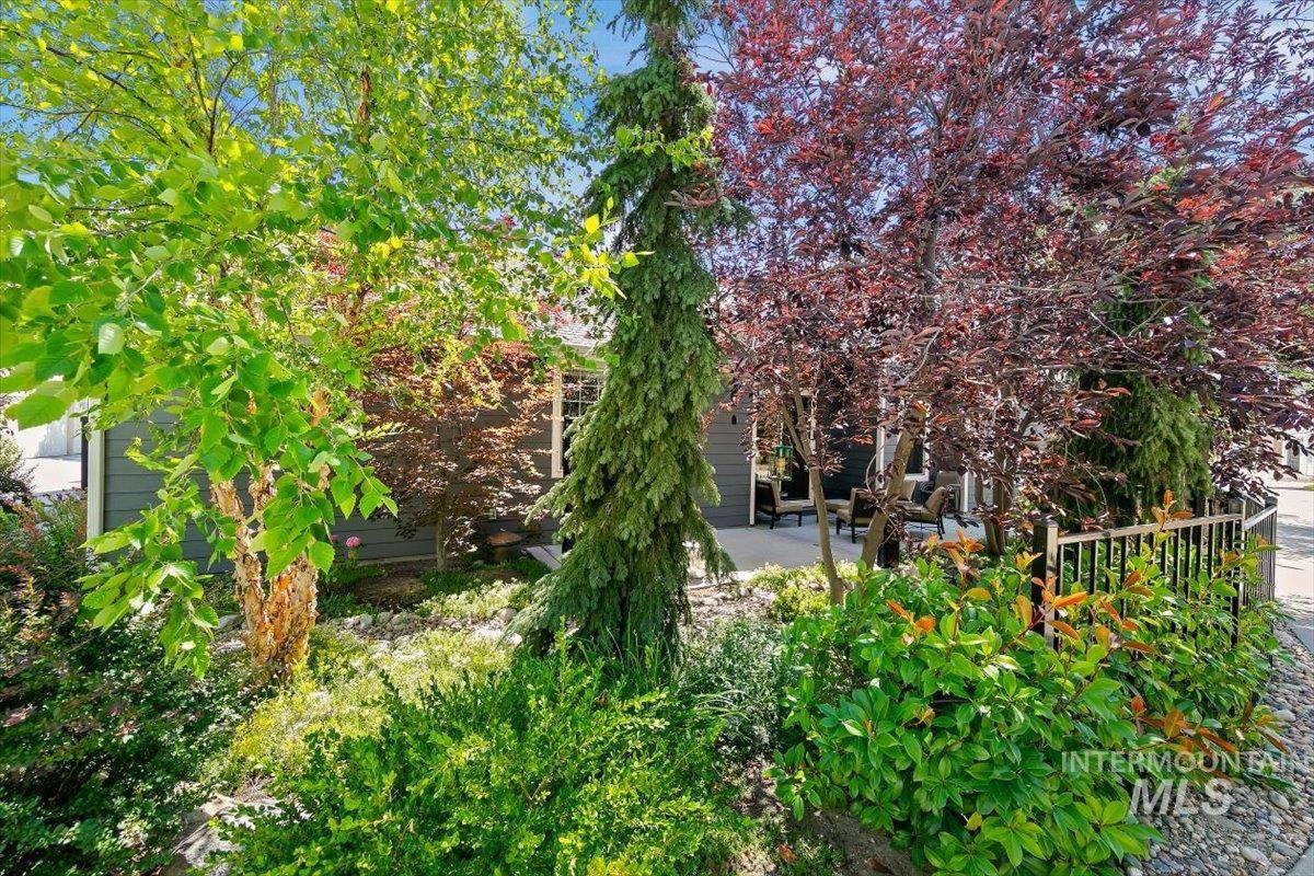 2704 S Wise Way, Boise, Idaho 83716, 4 Bedrooms, 2 Bathrooms, Residential For Sale, Price $925,000, 98997266