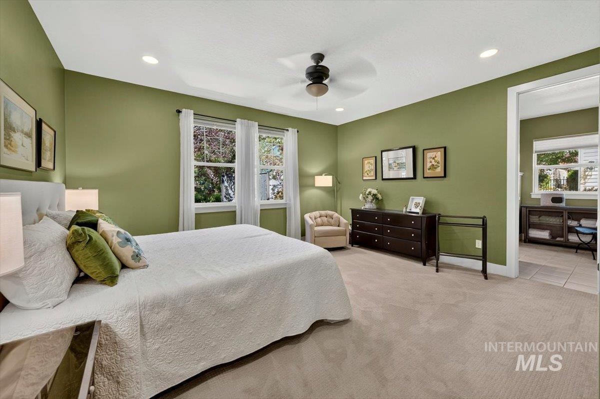 2704 S Wise Way, Boise, Idaho 83716, 4 Bedrooms, 2 Bathrooms, Residential For Sale, Price $925,000, 98997266