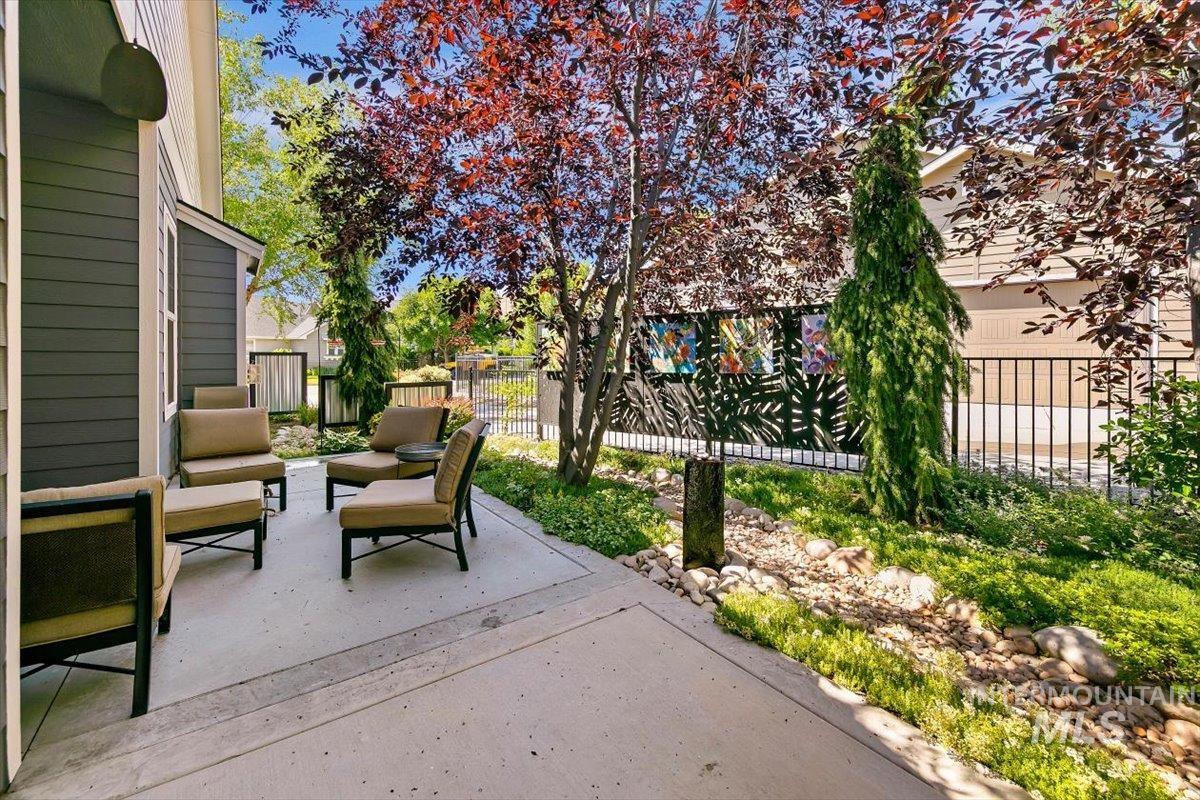 2704 S Wise Way, Boise, Idaho 83716, 4 Bedrooms, 2 Bathrooms, Residential For Sale, Price $925,000, 98997266