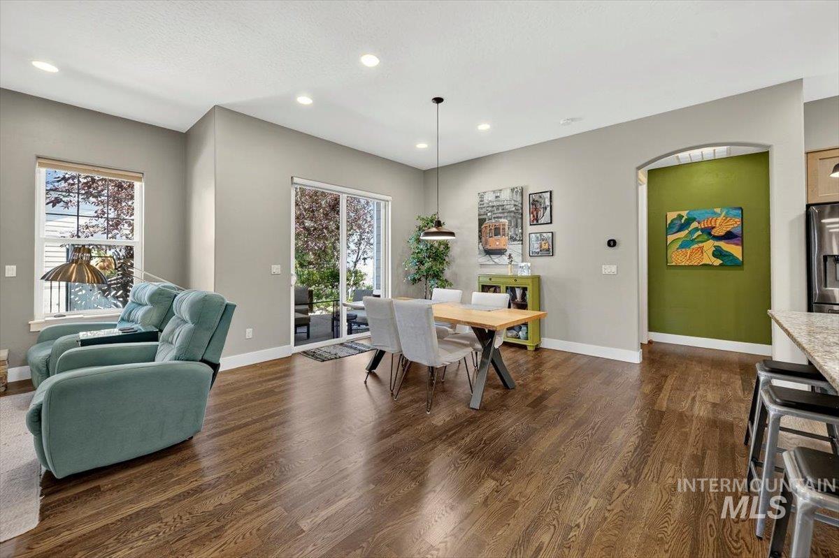 2704 S Wise Way, Boise, Idaho 83716, 4 Bedrooms, 2 Bathrooms, Residential For Sale, Price $925,000, 98997266