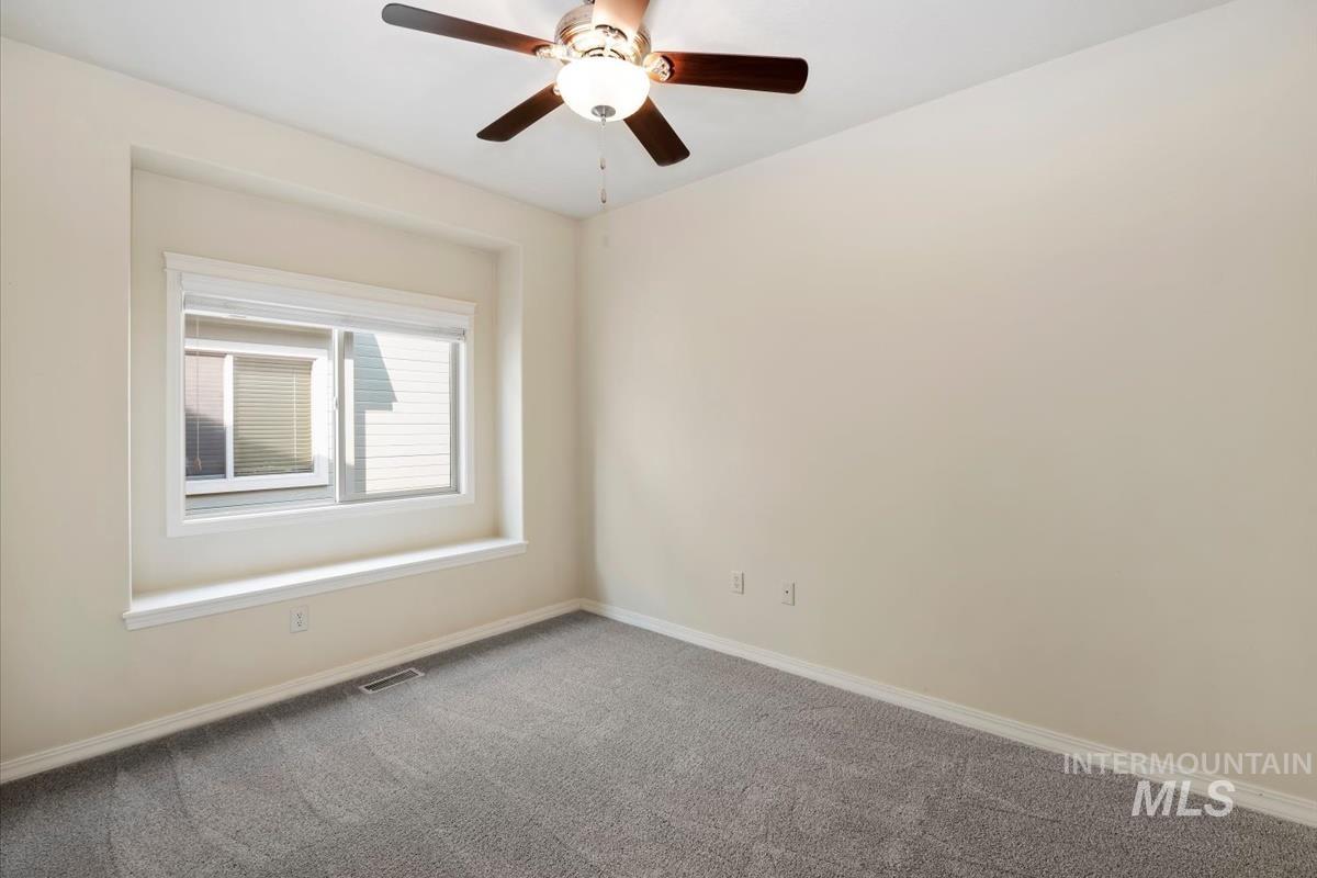 9207 W Steve St, Boise, Idaho 83714, 3 Bedrooms, 2 Bathrooms, Residential For Sale, Price $475,000, 98997268