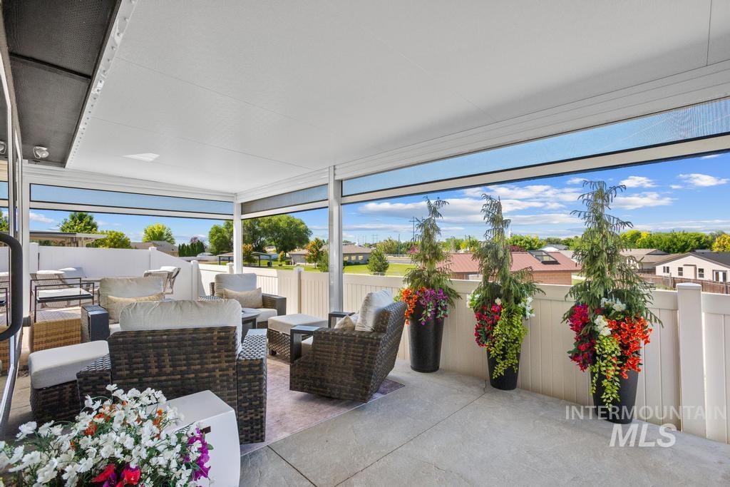 3707 S Edgeview Dr, Nampa, Idaho 83686, 3 Bedrooms, 2.5 Bathrooms, Residential For Sale, Price $599,000, 98997270