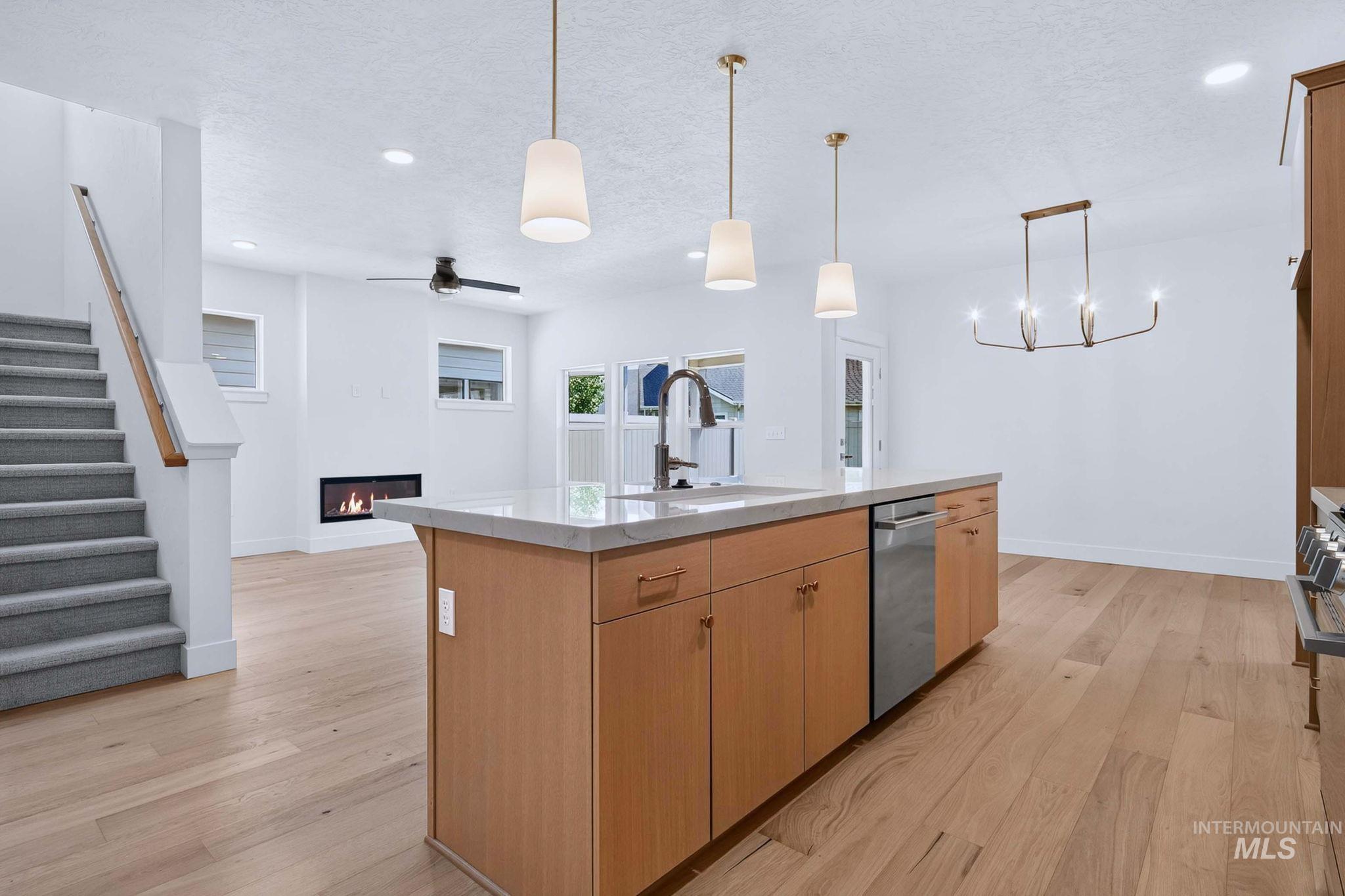 647 W Wrangler, Meridian, Idaho 83646, 4 Bedrooms, 3 Bathrooms, Residential For Sale, Price $848,000, 98997271