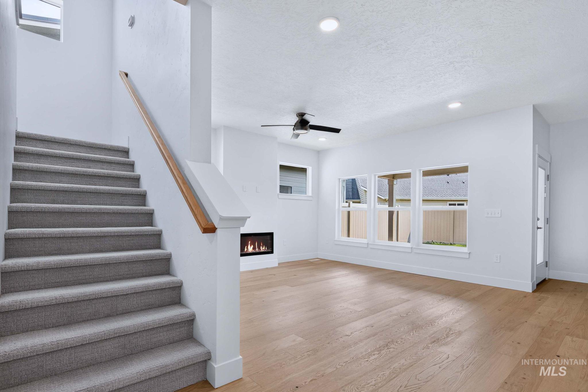 647 W Wrangler, Meridian, Idaho 83646, 4 Bedrooms, 3 Bathrooms, Residential For Sale, Price $848,000, 98997271