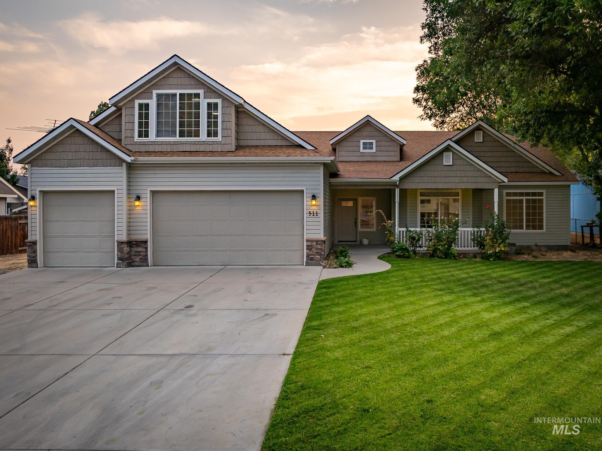 511 N School Ave, Kuna, Idaho 83634, 4 Bedrooms, 2.5 Bathrooms, Residential For Sale, Price $648,900, 98997272