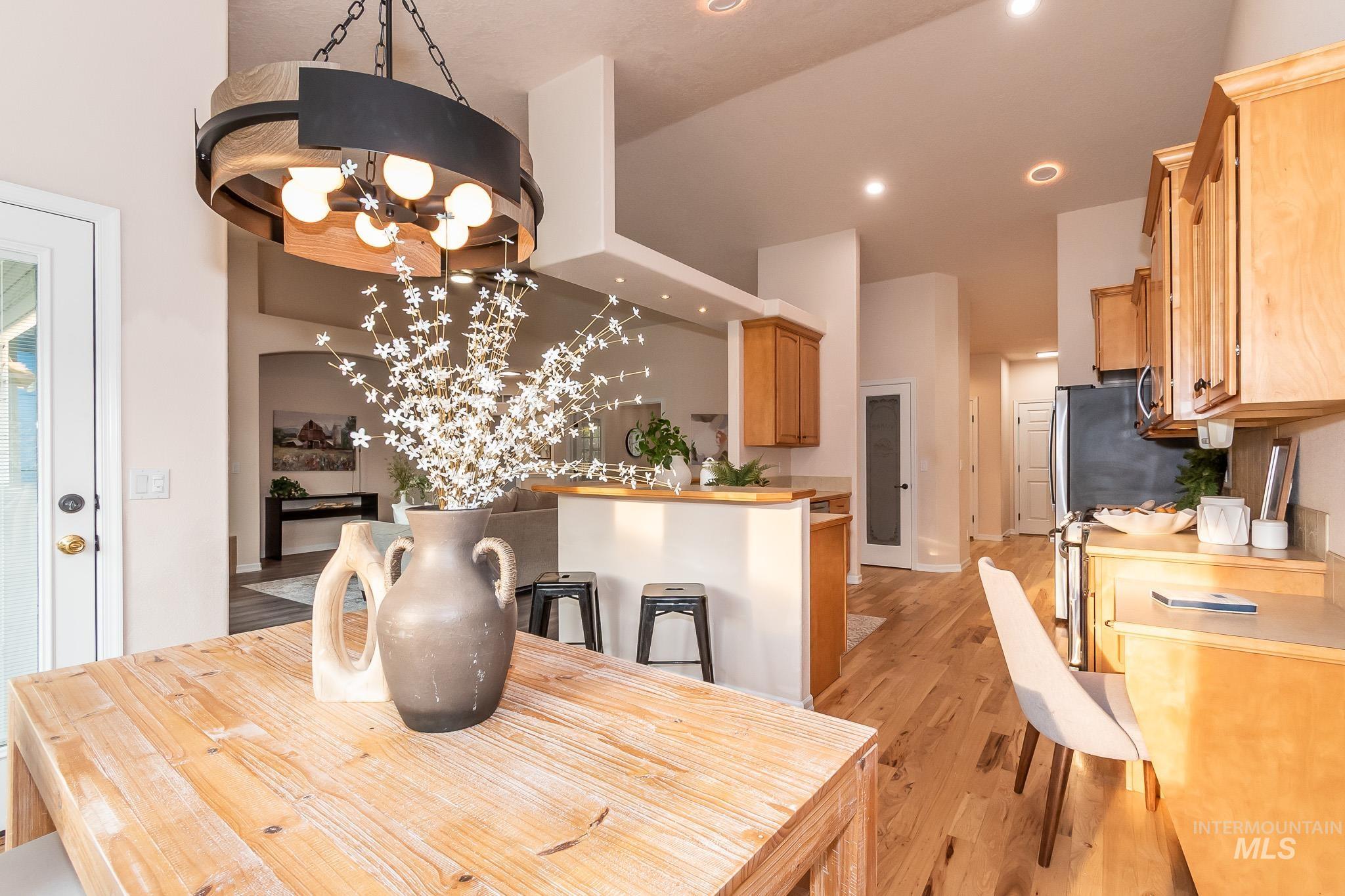 511 N School Ave, Kuna, Idaho 83634, 4 Bedrooms, 2.5 Bathrooms, Residential For Sale, Price $648,900, 98997272