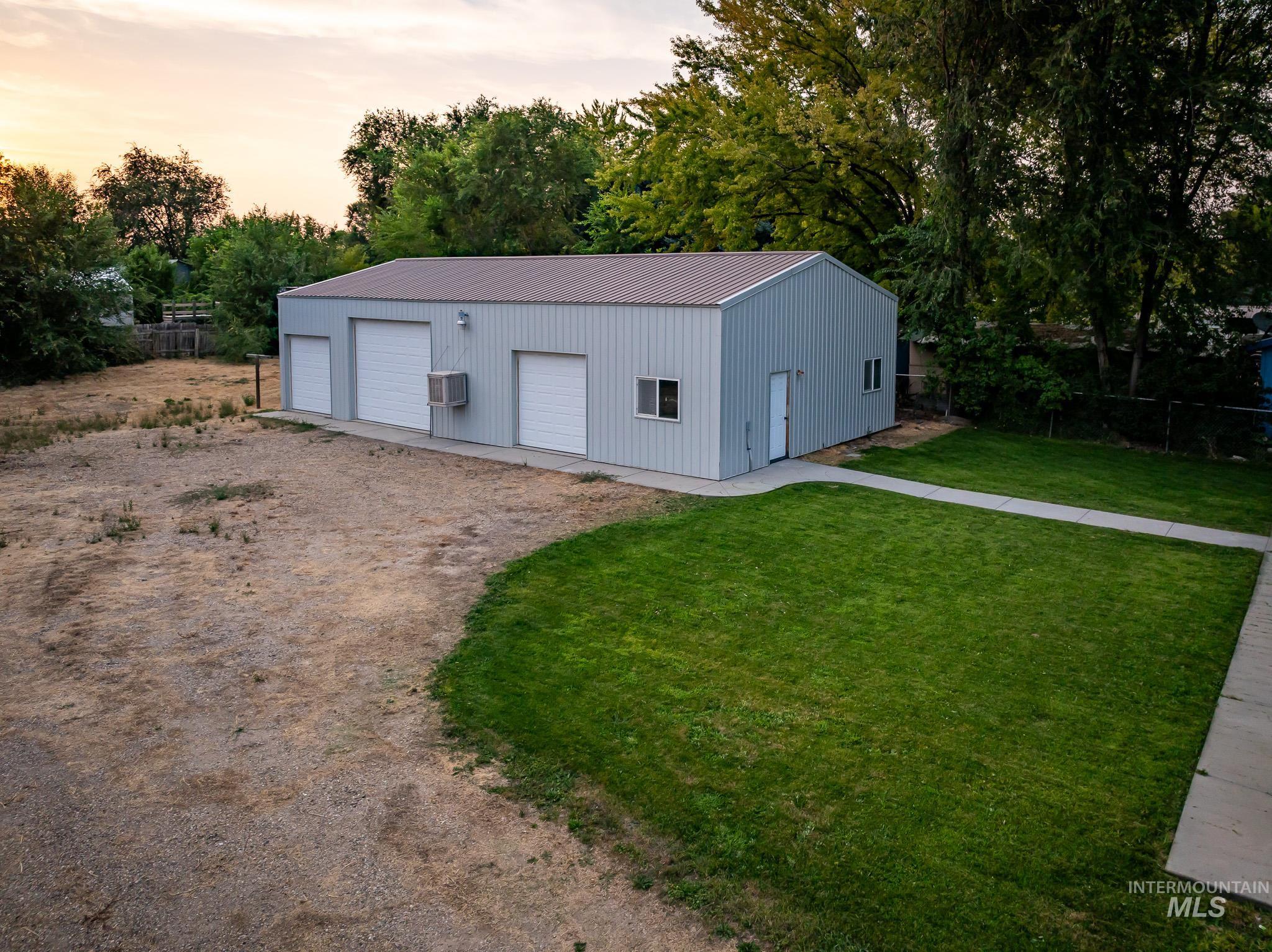 511 N School Ave, Kuna, Idaho 83634, 4 Bedrooms, 2.5 Bathrooms, Residential For Sale, Price $648,900, 98997272