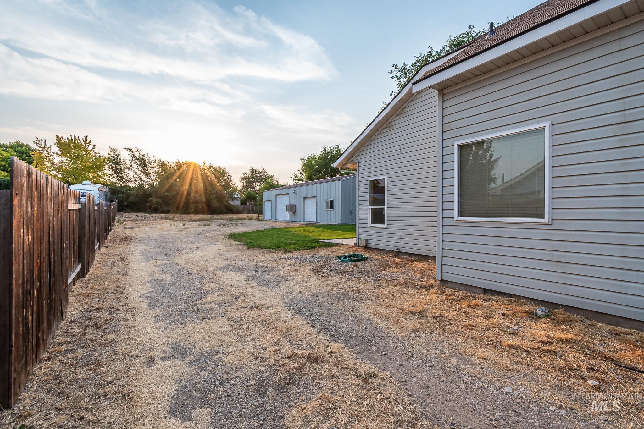 511 N School Ave, Kuna, Idaho 83634, 4 Bedrooms, 2.5 Bathrooms, Residential For Sale, Price $648,900, 98997272