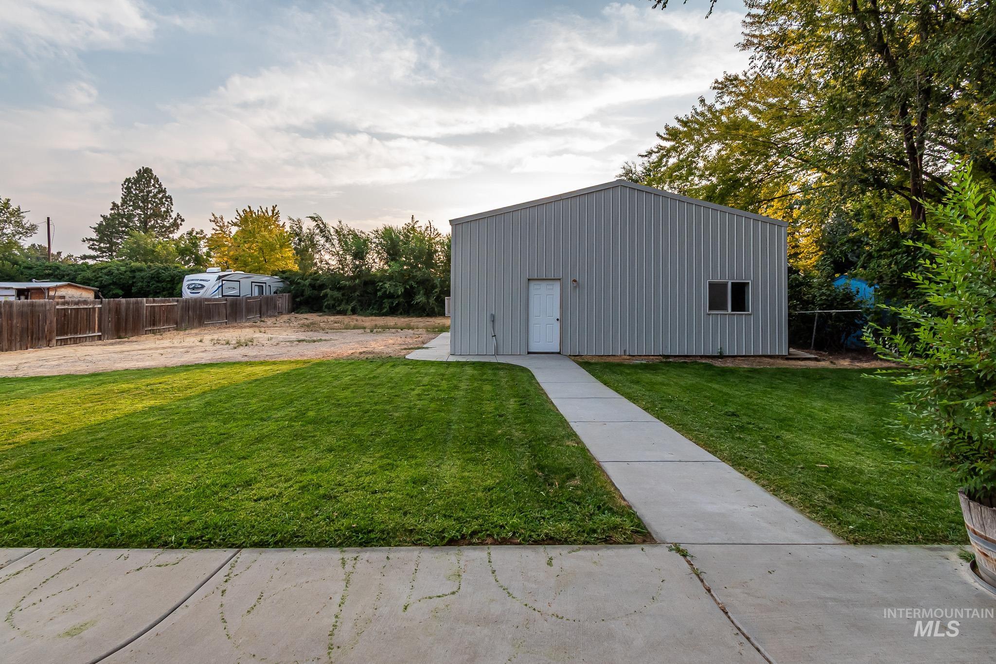 511 N School Ave, Kuna, Idaho 83634, 4 Bedrooms, 2.5 Bathrooms, Residential For Sale, Price $648,900, 98997272