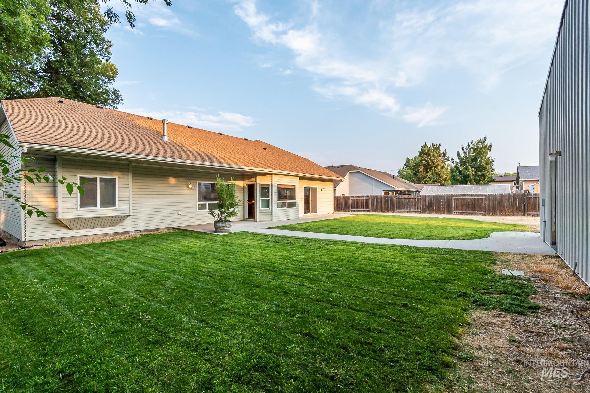 511 N School Ave, Kuna, Idaho 83634, 4 Bedrooms, 2.5 Bathrooms, Residential For Sale, Price $648,900, 98997272
