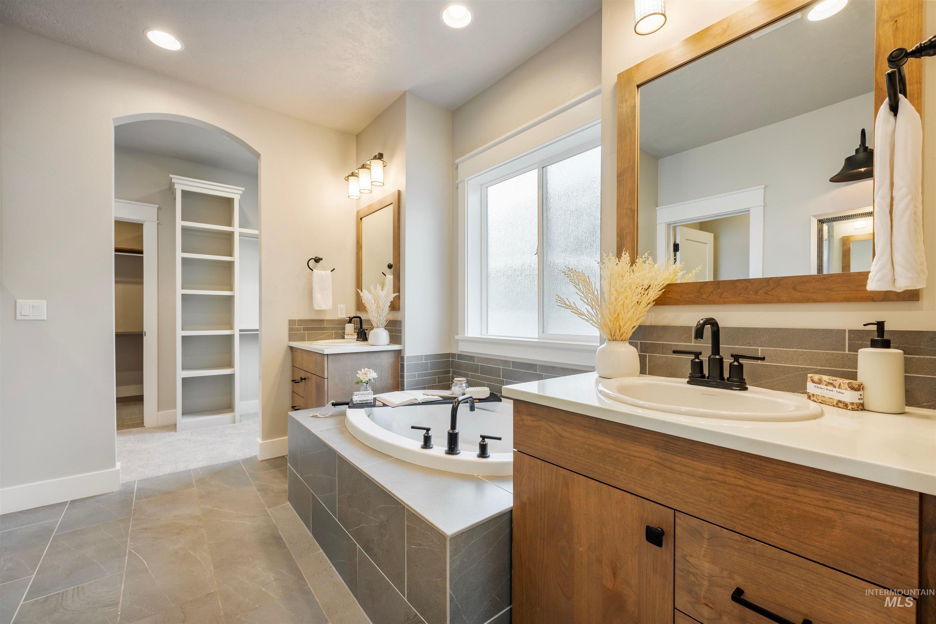 3872 W Anatole Street, Meridian, Idaho 83646, 4 Bedrooms, 2.5 Bathrooms, Residential For Sale, Price $899,900,MLS 98997276