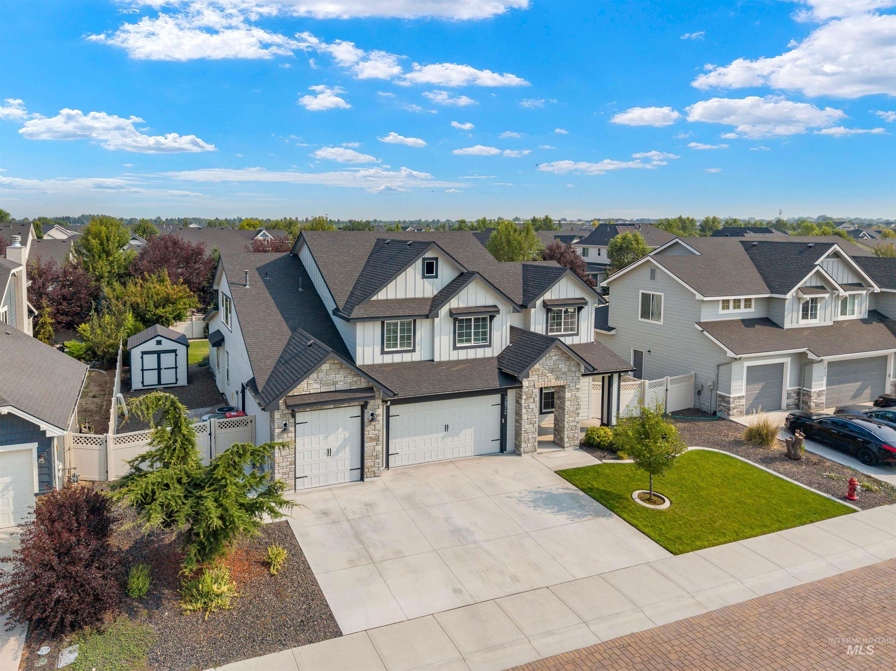 3872 W Anatole Street, Meridian, Idaho 83646, 4 Bedrooms, 2.5 Bathrooms, Residential For Sale, Price $899,900,MLS 98997276
