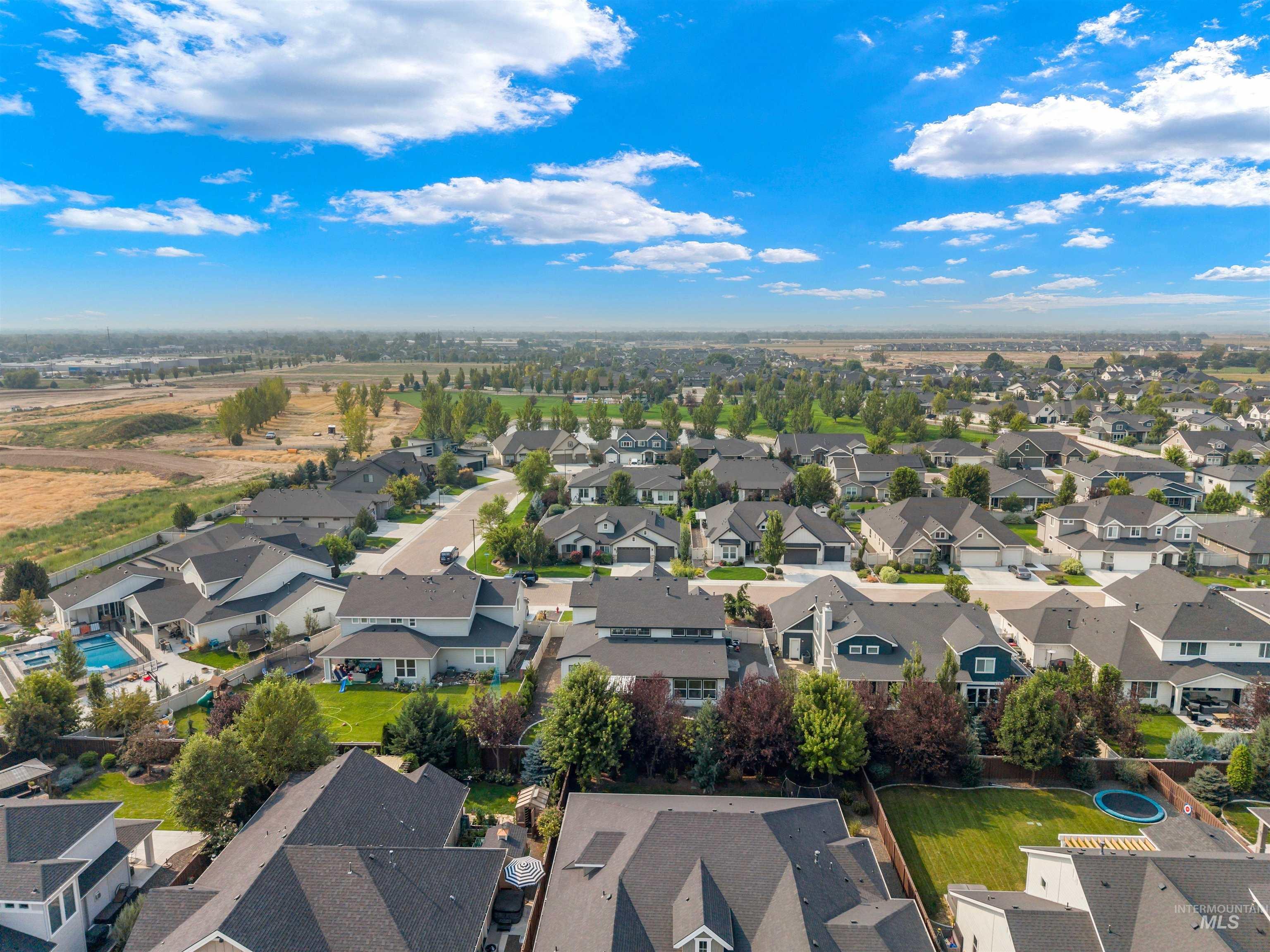 3872 W Anatole Street, Meridian, Idaho 83646, 4 Bedrooms, 2.5 Bathrooms, Residential For Sale, Price $899,900,MLS 98997276