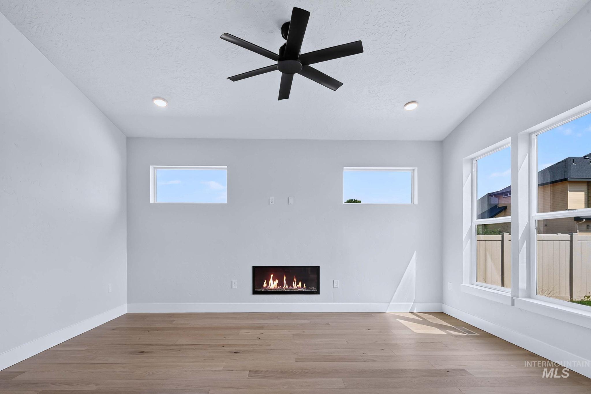 611 W Wrangler, Meridian, Idaho 83646, 3 Bedrooms, 2 Bathrooms, Residential For Sale, Price $563,500, 98997277