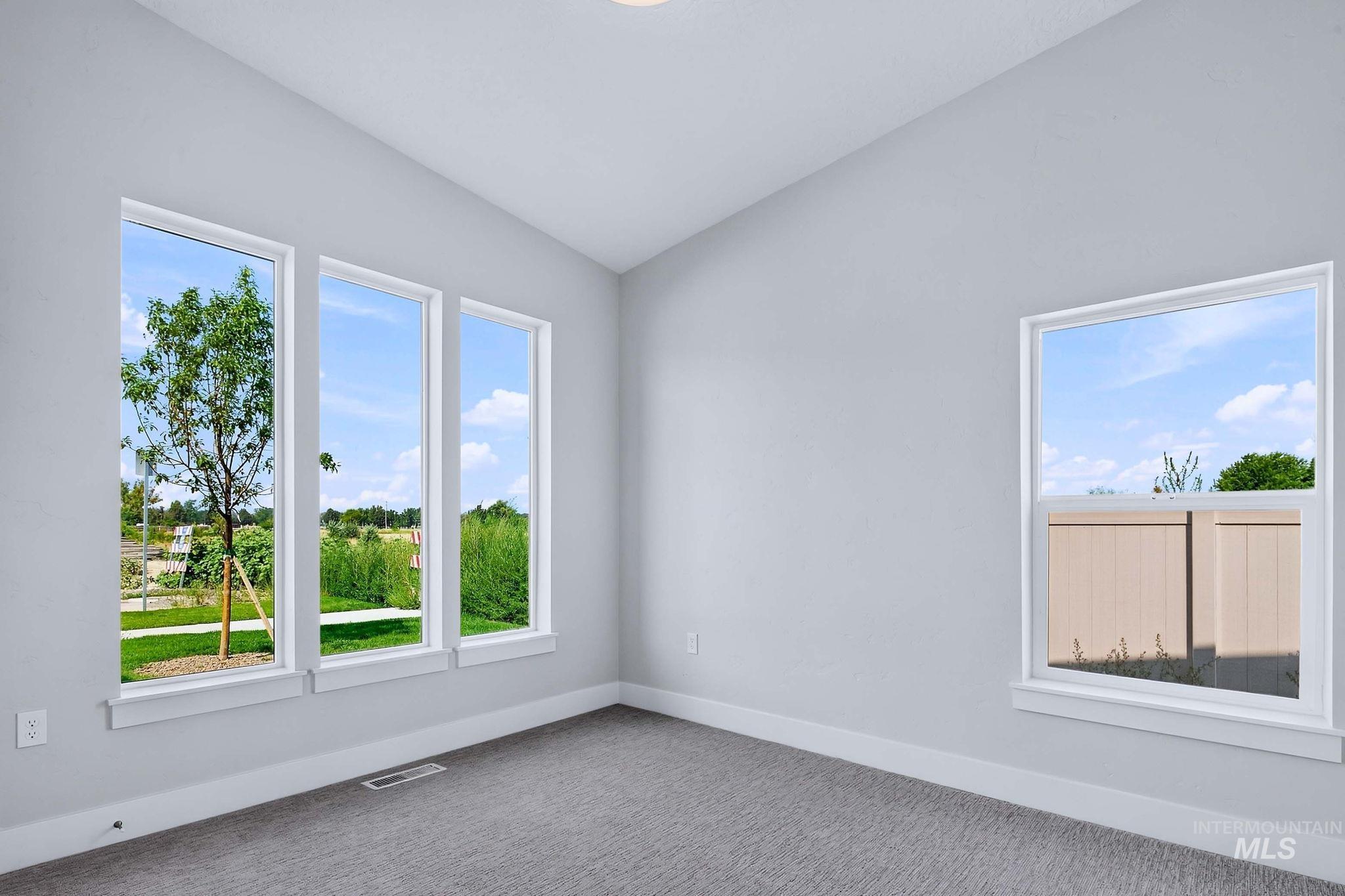 611 W Wrangler, Meridian, Idaho 83646, 3 Bedrooms, 2 Bathrooms, Residential For Sale, Price $563,500, 98997277