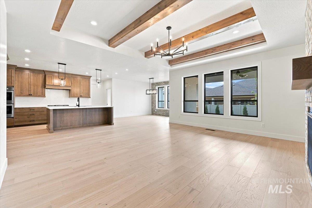 7497 E Midberry Ct, Nampa, Idaho 83687, 3 Bedrooms, 2.5 Bathrooms, Residential For Sale, Price $860,000,MLS 98997278